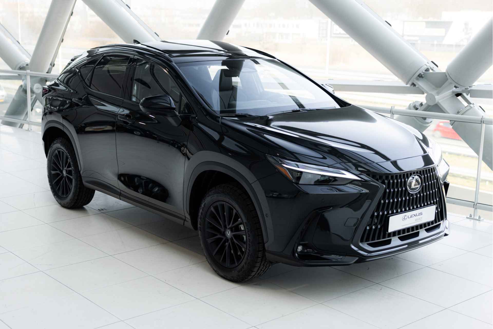 Lexus NX 450h+ AWD Overtrail Line Limited | Adaptive Suspension |  Stoelverwarming & Koeling | Panoramic View | - 3/75