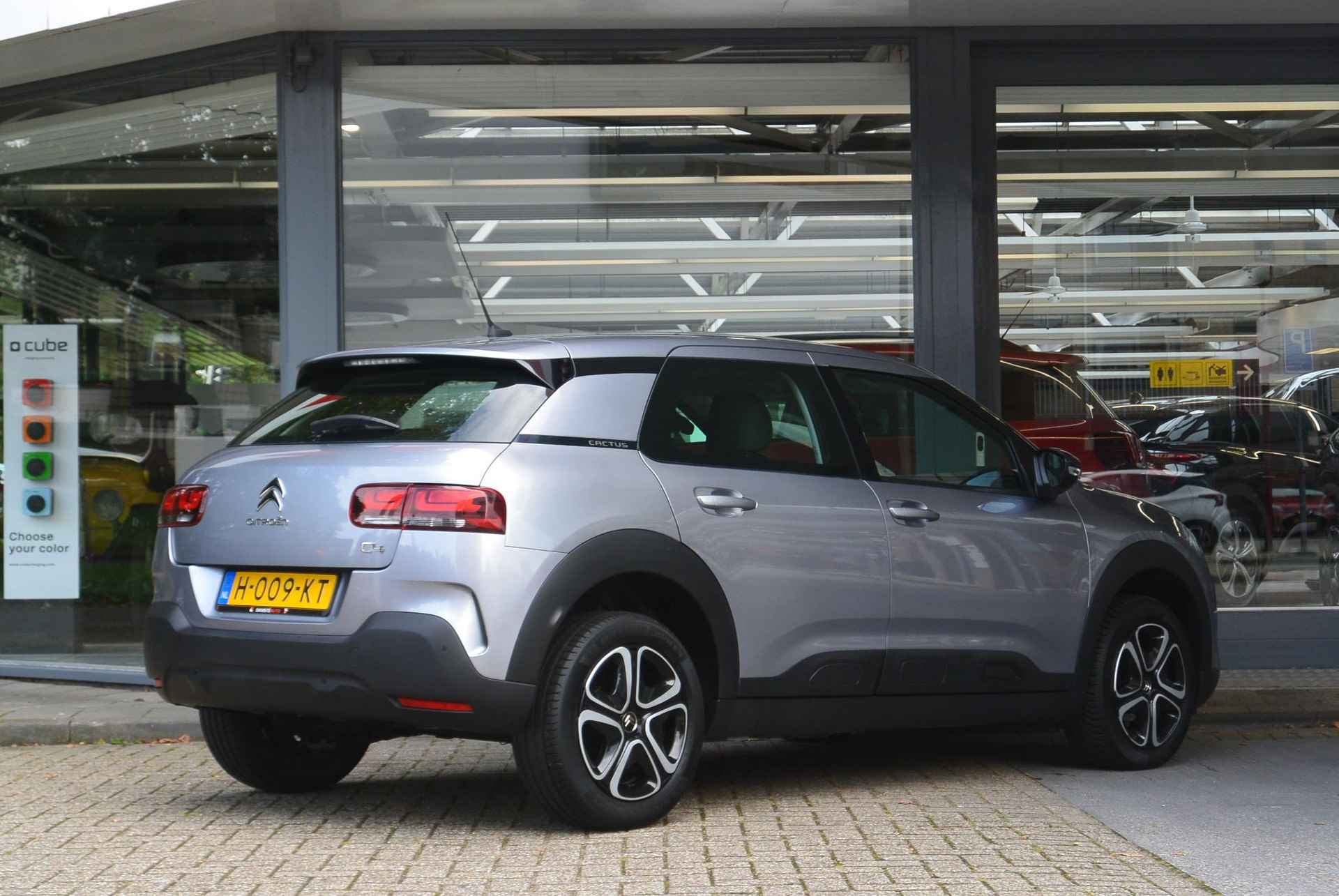 Citroën C4 Cactus PureTech 110pk Business │ Connect Nav DAB+ │ Climate control │ Parkeersensoren voor en achter - 3/58