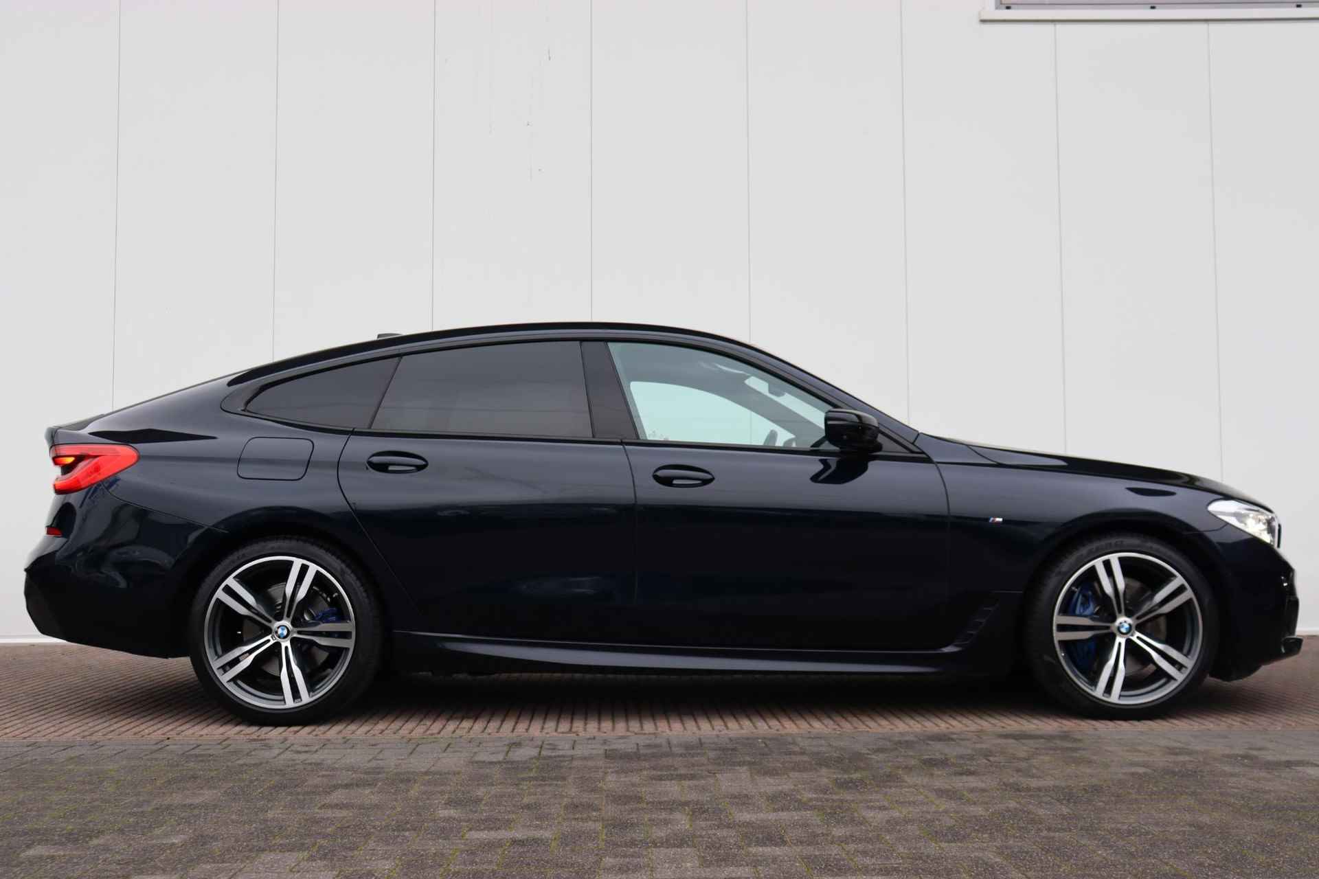 BMW 6-serie Gran Turismo 630i High Executive Edition Harman Kardon / Panoramadak / Soft Close / Active Steering / Elektr Wegklapbare Trekhaak / Stoelventilatie / Head Up Display / Ambient Air / Parking Assistent Puls / Driving Assistent Plus - 4/32