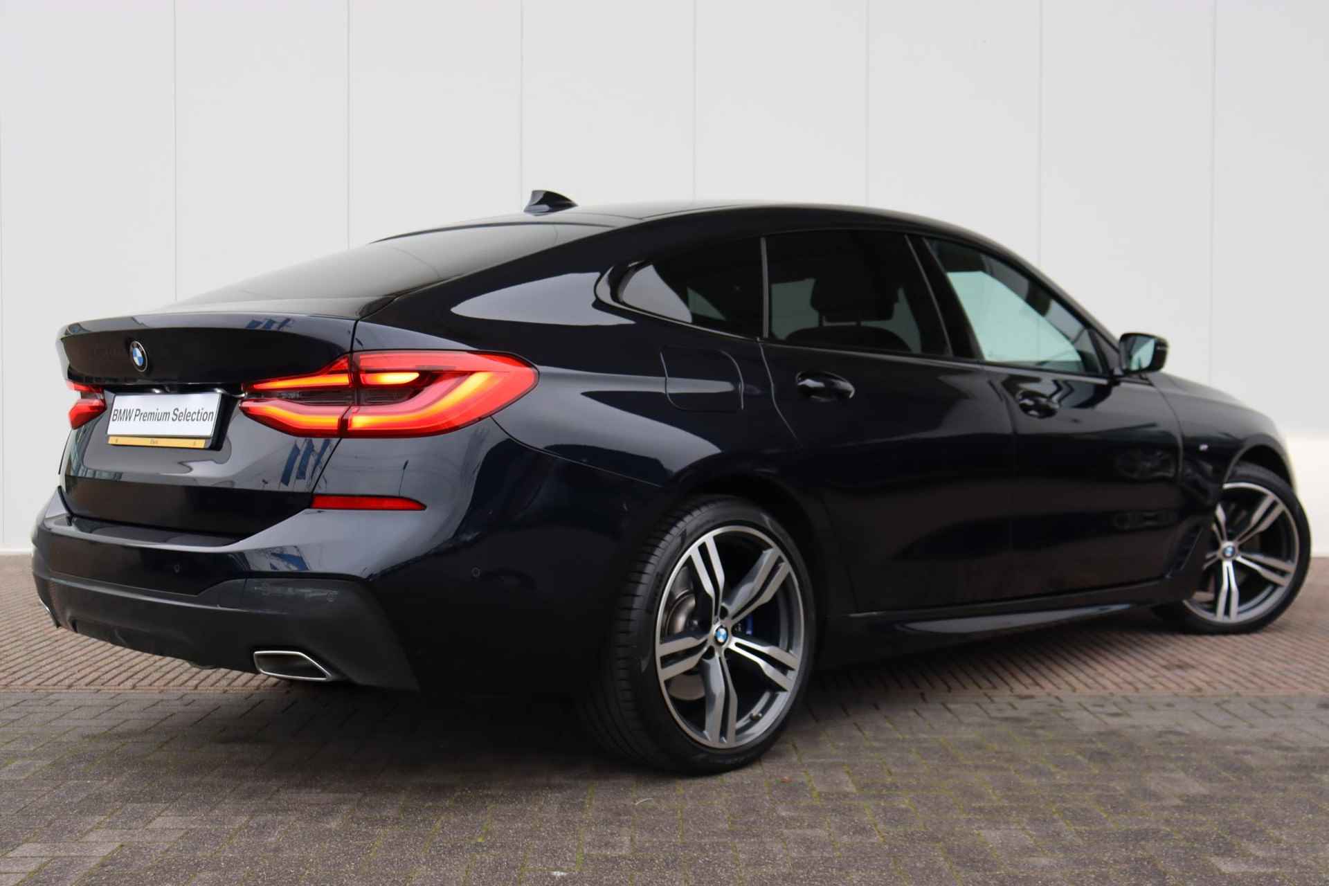 BMW 6-serie Gran Turismo 630i High Executive Edition Harman Kardon / Panoramadak / Soft Close / Active Steering / Elektr Wegklapbare Trekhaak / Stoelventilatie / Head Up Display / Ambient Air / Parking Assistent Puls / Driving Assistent Plus - 6/32