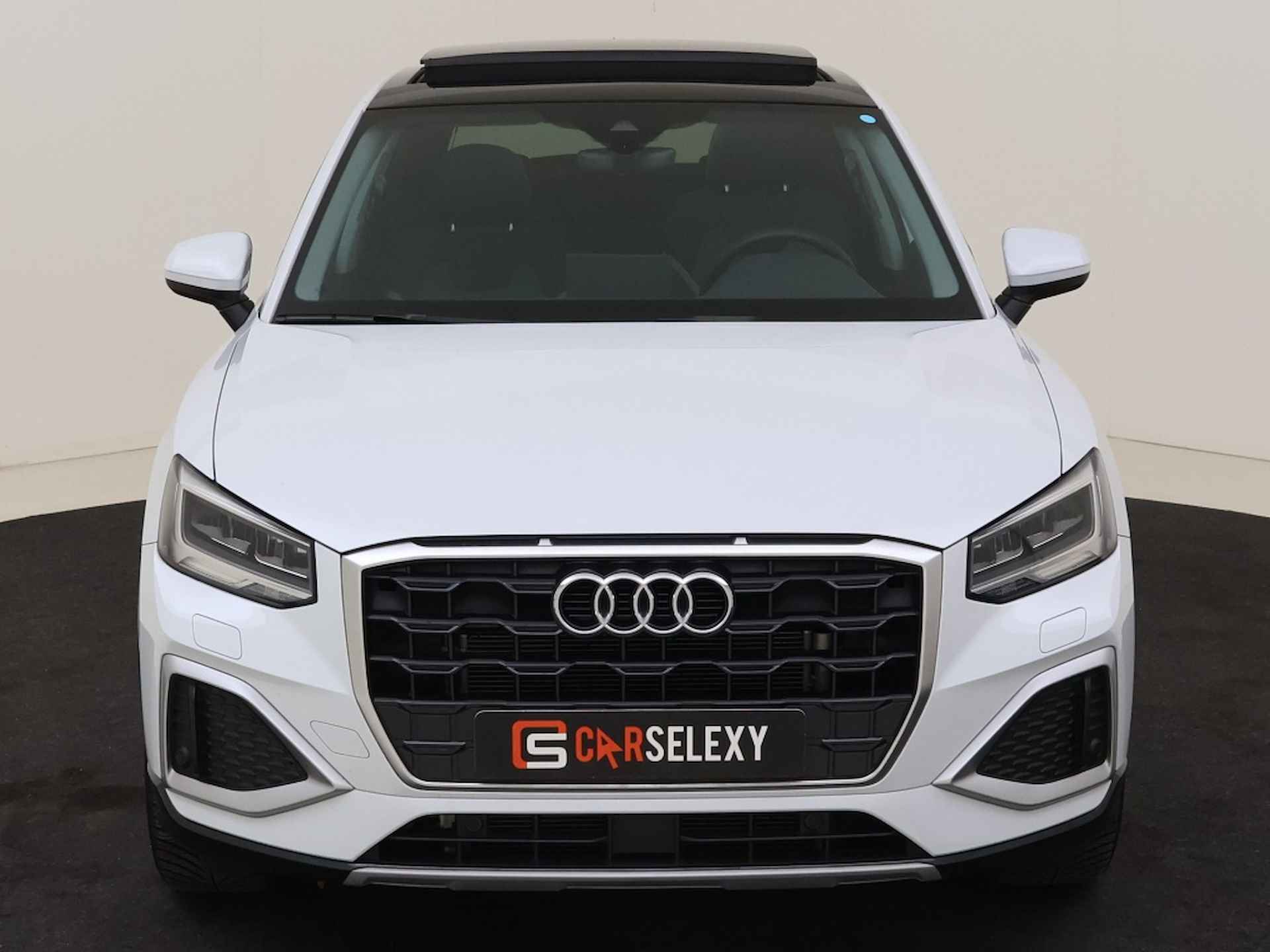 Audi Q2 35 TFSI Advanced Edition 150PK Automaat Panorama Schuifdak - 37/38