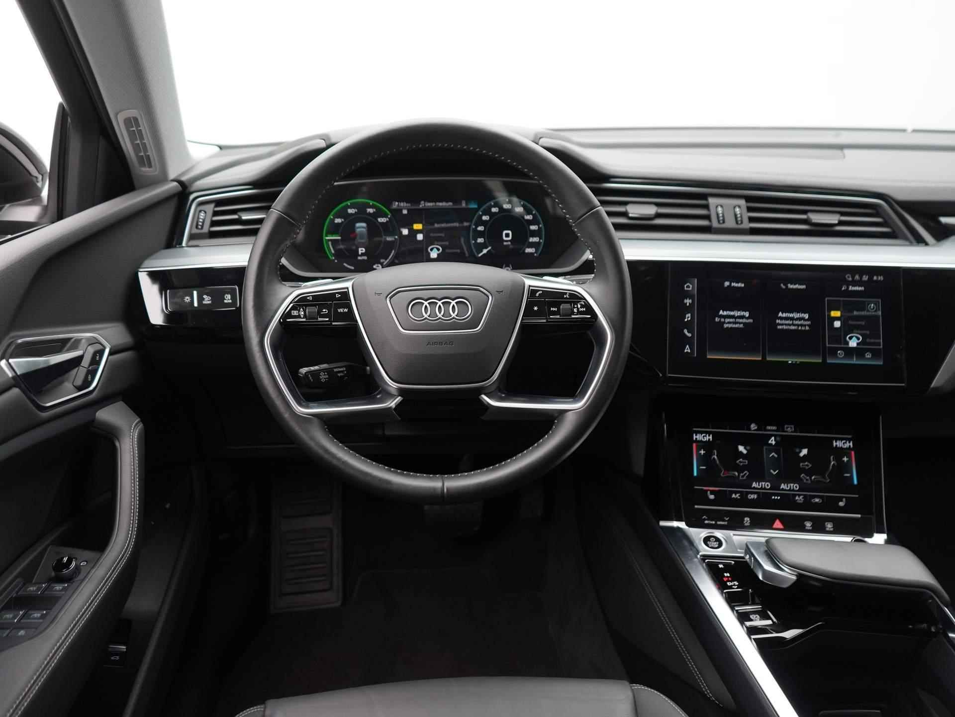 Audi e-tron 55 quattro Business edition Plus 95 kWh | Panoramadak | Trekhaak | Adap. Cruise | Leer | Elek. Stoelen - 13/56