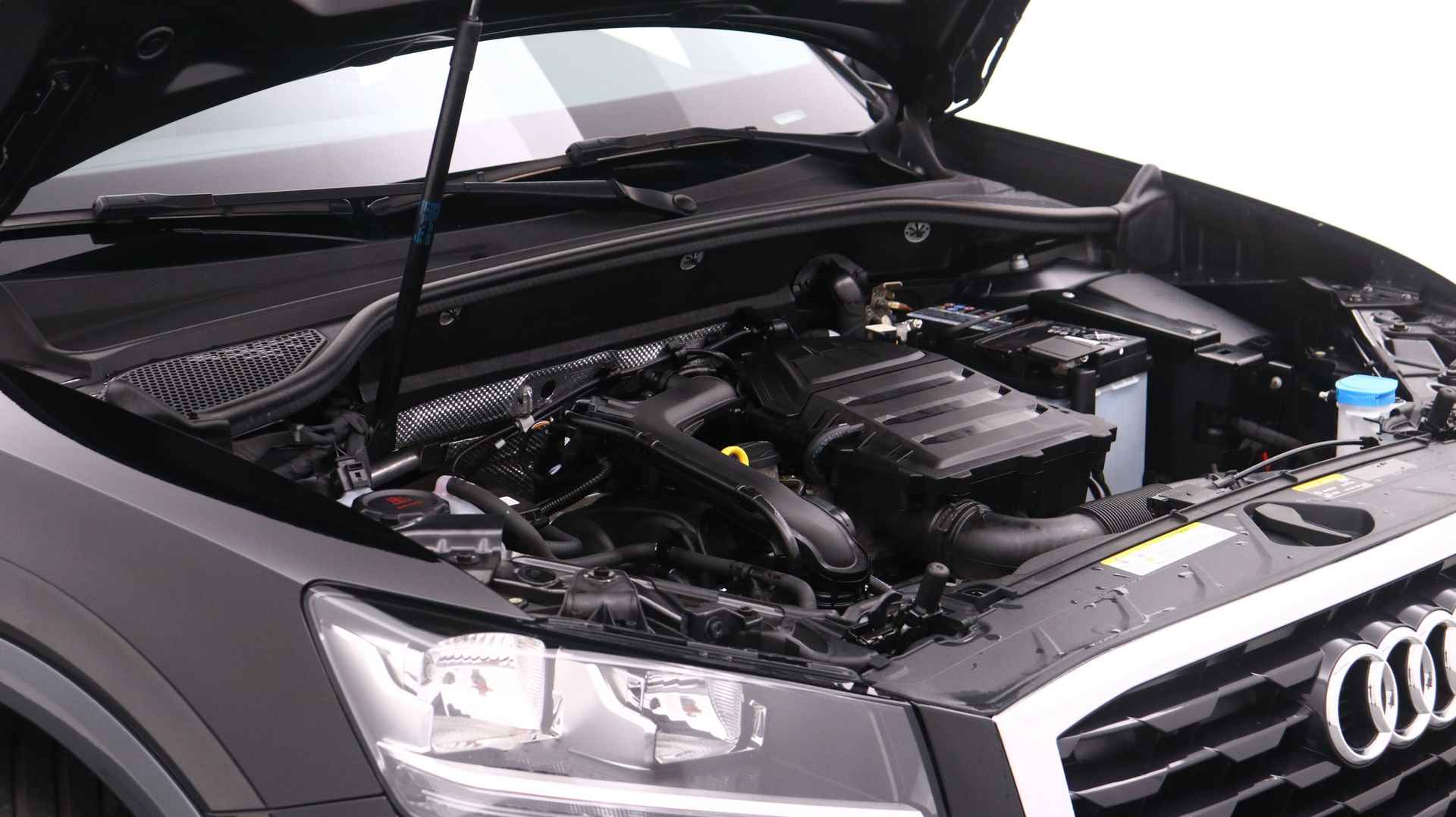 Audi Q2 30 TFSI Pro Line | Navigatie | Climate control | 17" LMV | - 12/30