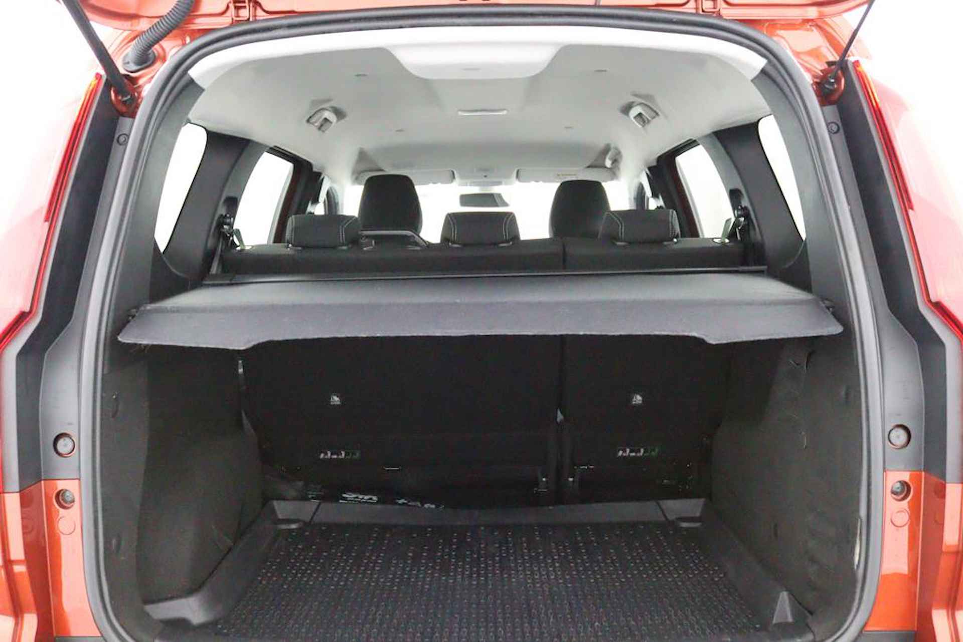 Dacia Jogger 1.0 TCe 100 Bi-Fuel Extreme | Camera | All Season | Climate Control | Cruise Control | Getint Glas | Metallic Lak | Multi Media | Bluetooth | LED Koplampen | Apple Car Play | Android Auto | - 11/50