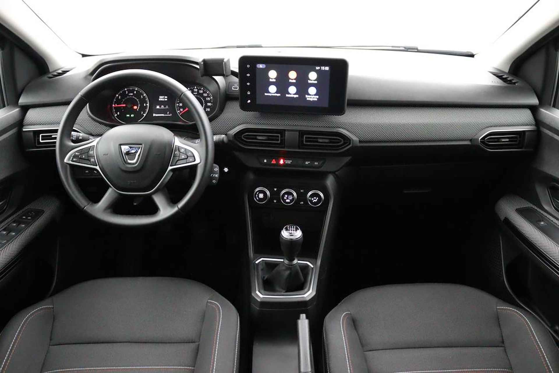 Dacia Jogger 1.0 TCe 100 Bi-Fuel Extreme | Camera | All Season | Climate Control | Cruise Control | Getint Glas | Metallic Lak | Multi Media | Bluetooth | LED Koplampen | Apple Car Play | Android Auto | - 21/50