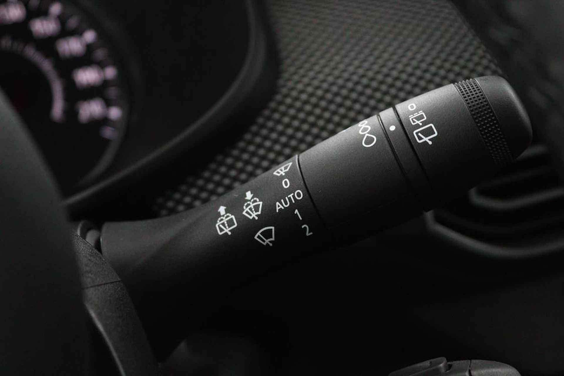 Dacia Jogger 1.0 TCe 100 Bi-Fuel Extreme | Camera | All Season | Climate Control | Cruise Control | Getint Glas | Metallic Lak | Multi Media | Bluetooth | LED Koplampen | Apple Car Play | Android Auto | - 35/50