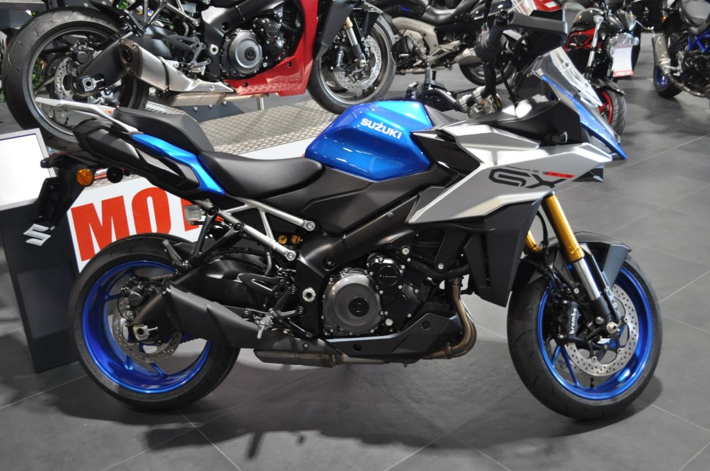 SUZUKI Gsx-s1000gx