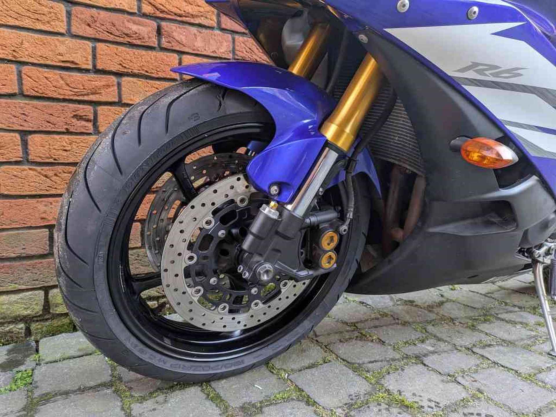 Yamaha YZF-R6 R - 5/9