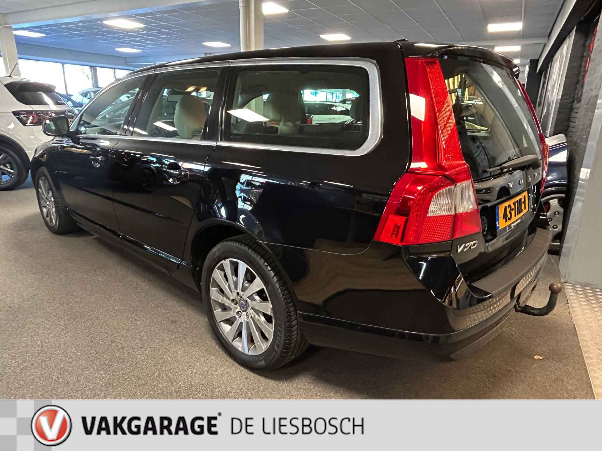 Volvo V70 1.6 T4 Limited Edition / Automaat / Leder /Stoel verwarming / trekhaak - 5/28