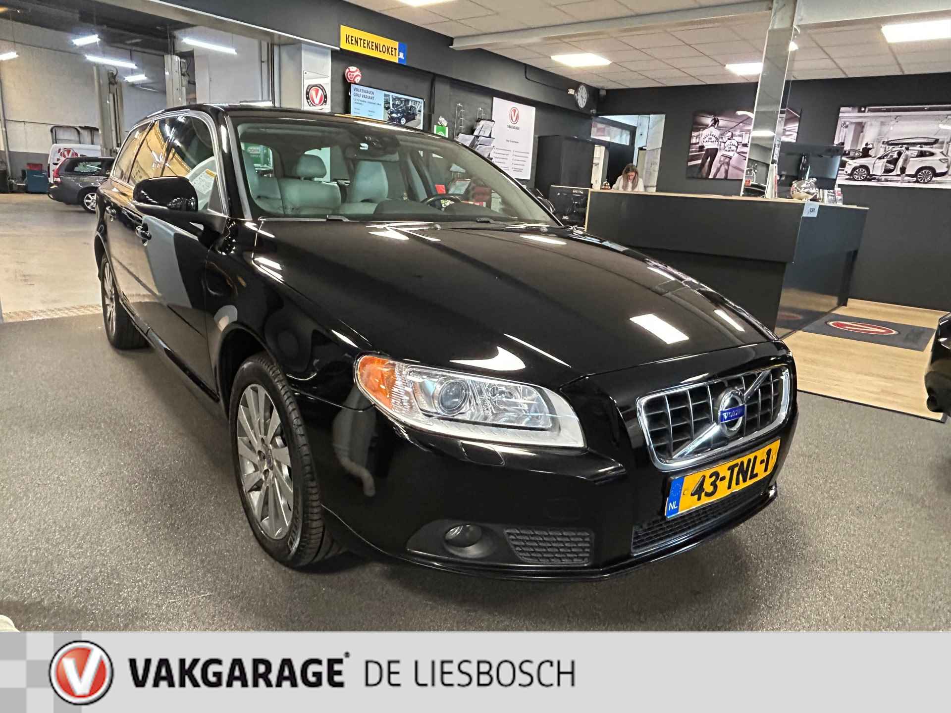 Volvo V70 1.6 T4 Limited Edition / Automaat / Leder /Stoel verwarming / trekhaak - 7/28