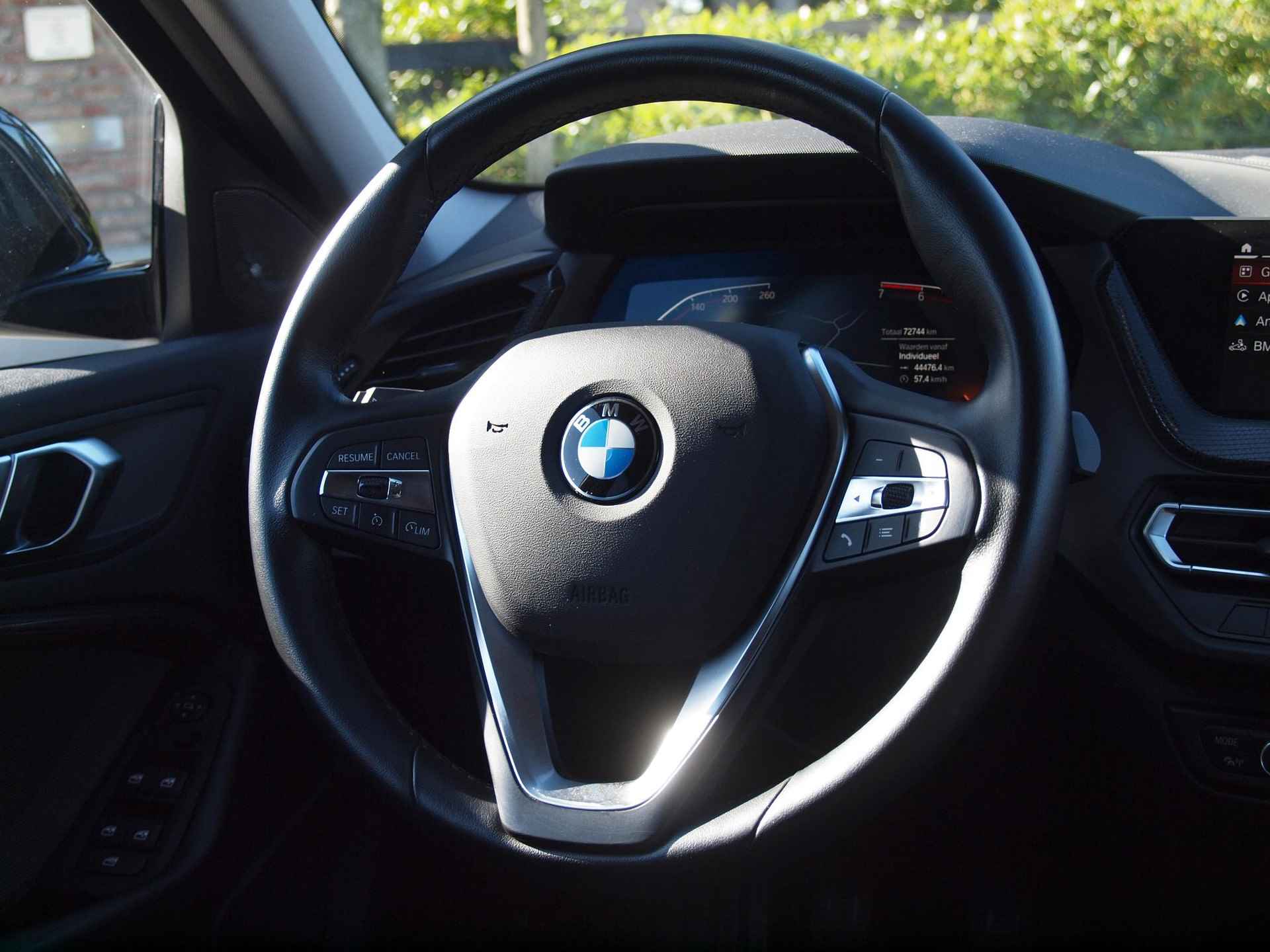 BMW 1-serie 118i Executive Edition | Harman Kardon | Apple Carplay | Cruise Control | LED | - 15/33