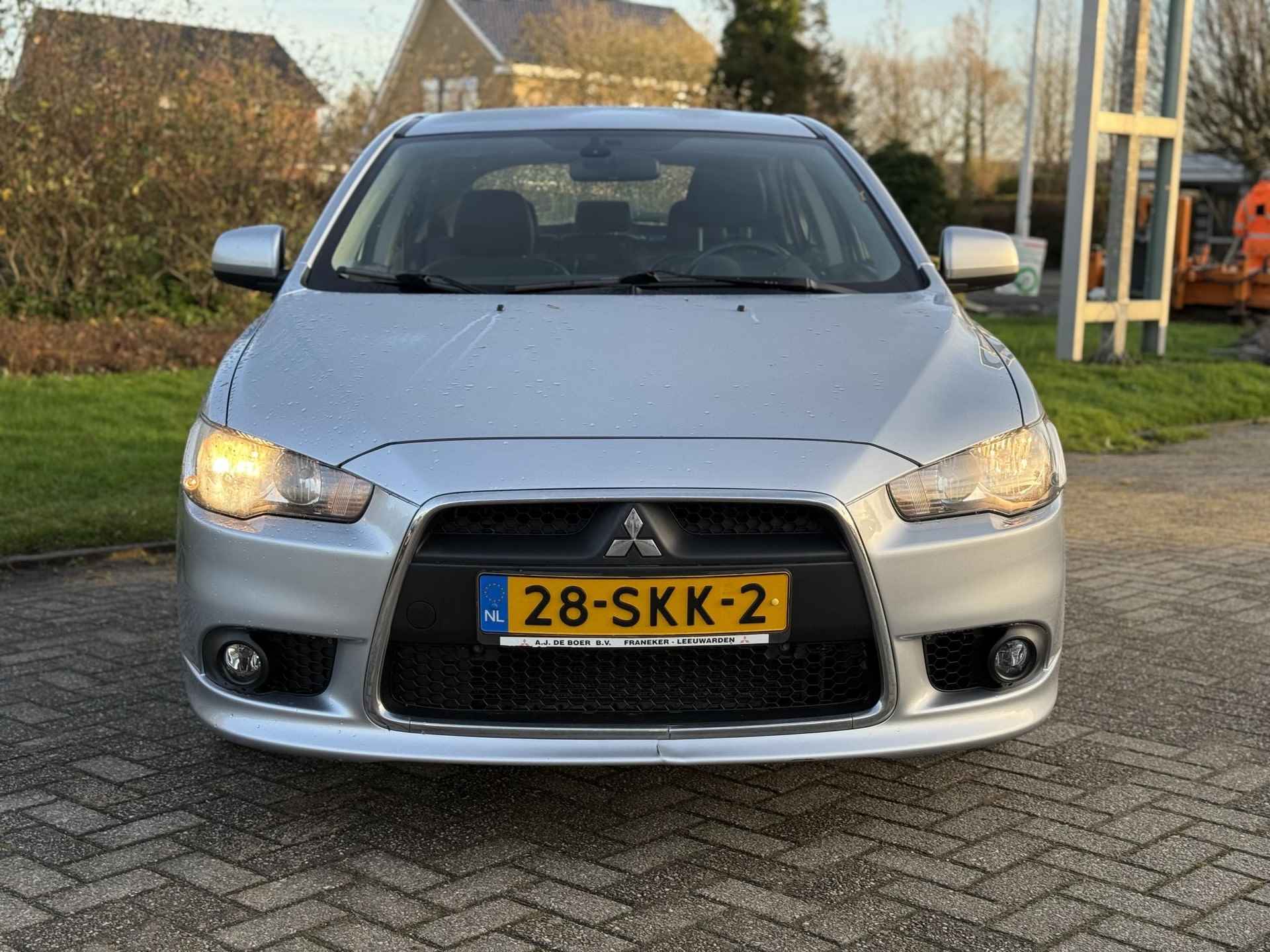 Mitsubishi Lancer Sportback 1.6 Edition Two Keyless | Stoelverwarming - 8/23