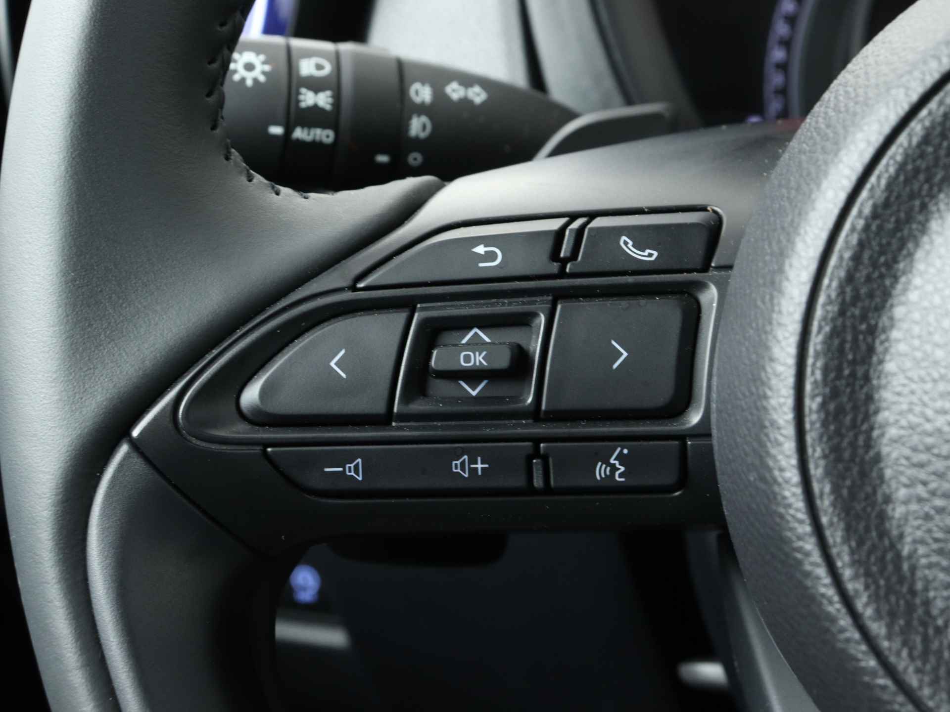 Toyota Aygo X 1.0 Pulse Limited | Automaat | Groot Scherm Navigatie | Climate Control | Stoelverwarming | - 18/38