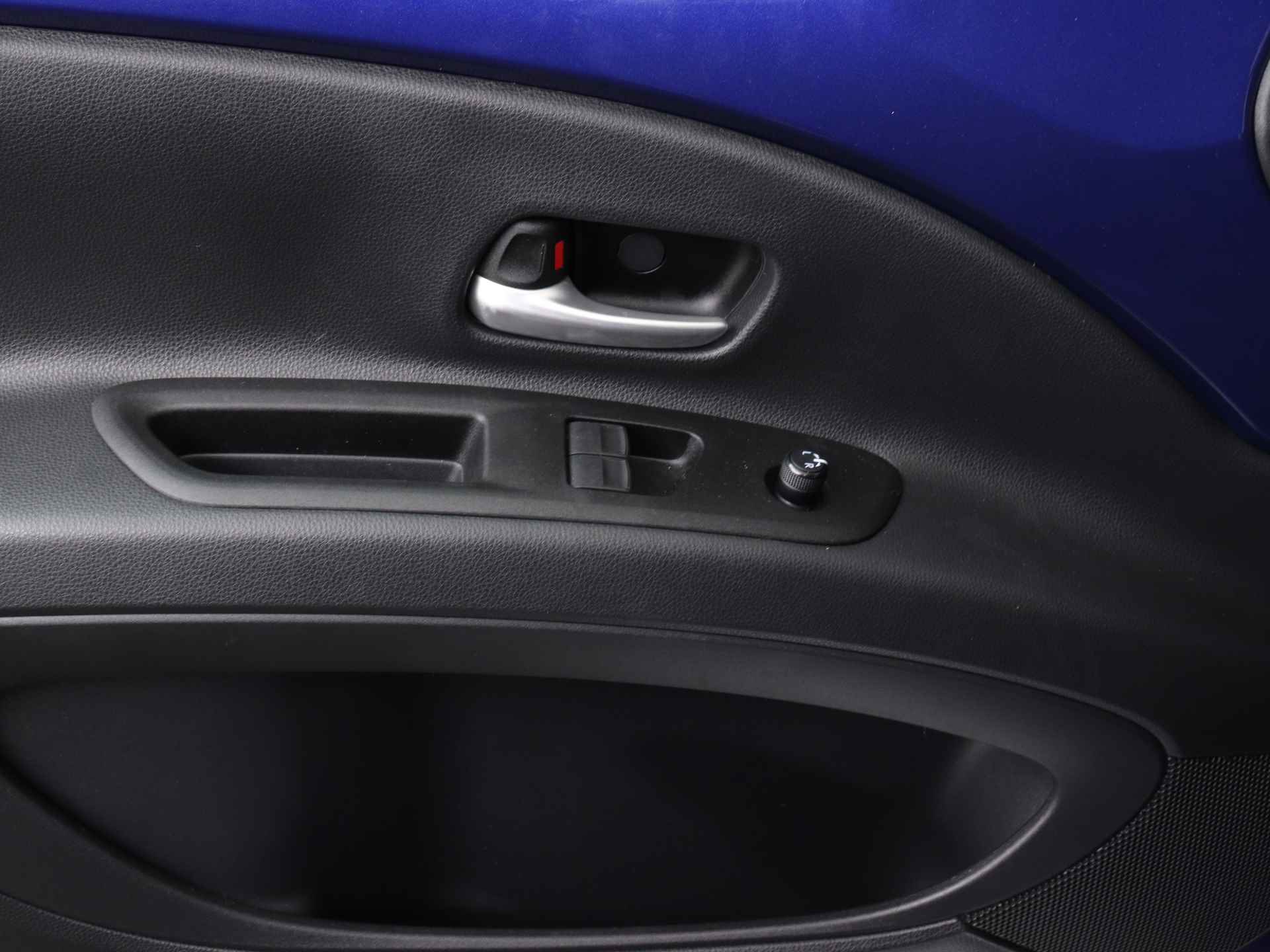 Toyota Aygo X 1.0 Pulse Limited | Automaat | Groot Scherm Navigatie | Climate Control | Stoelverwarming | - 28/38