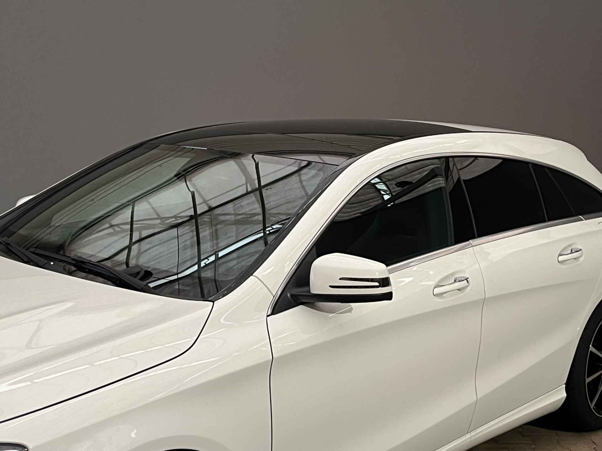 Mercedes-Benz CLA-Klasse Shooting Brake 180 Automaat | Panorama Dak | Parkeersensoren | 18" Lichtmetaal | Bluetooth | Leder/Stof - 7/42