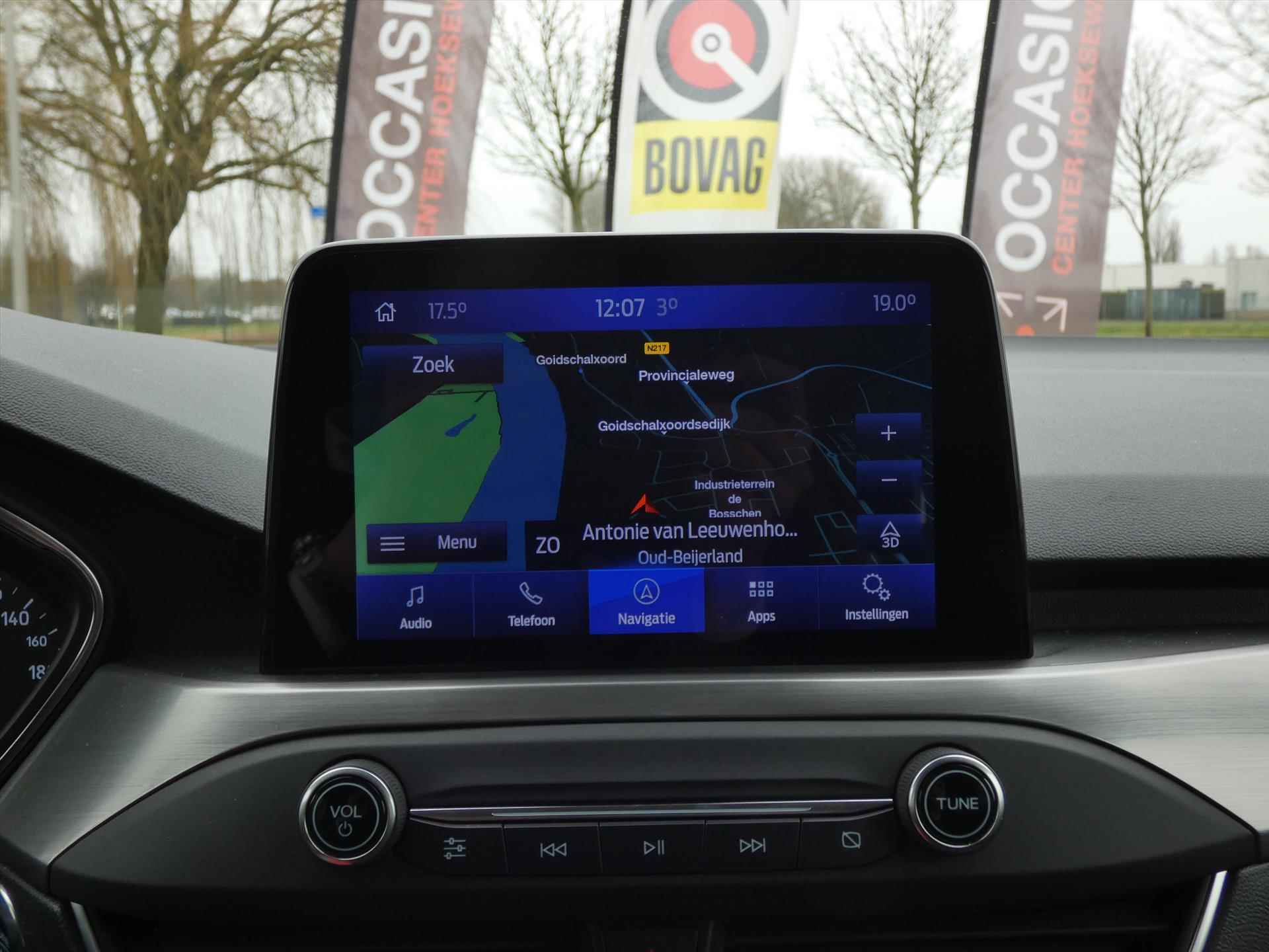 FORD Focus 1.0 EcoBoost 125pk Titanium Business | Carplay | Trekhaak | Privacy | LED | - 31/44