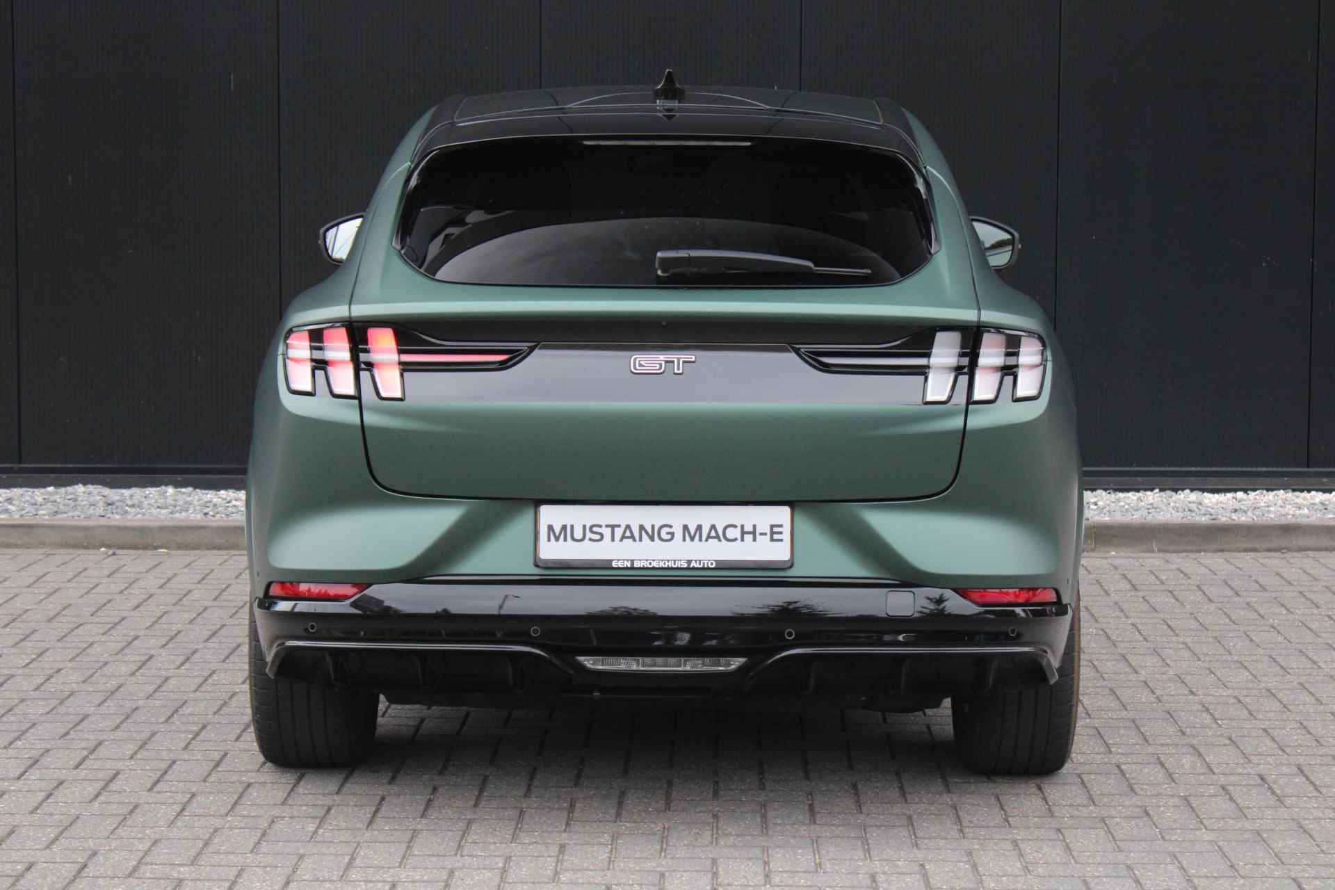 Ford Mustang Mach-E 98kWh 487pk AWD GT | PANORAMADAK | MAT GROEN - 9/42