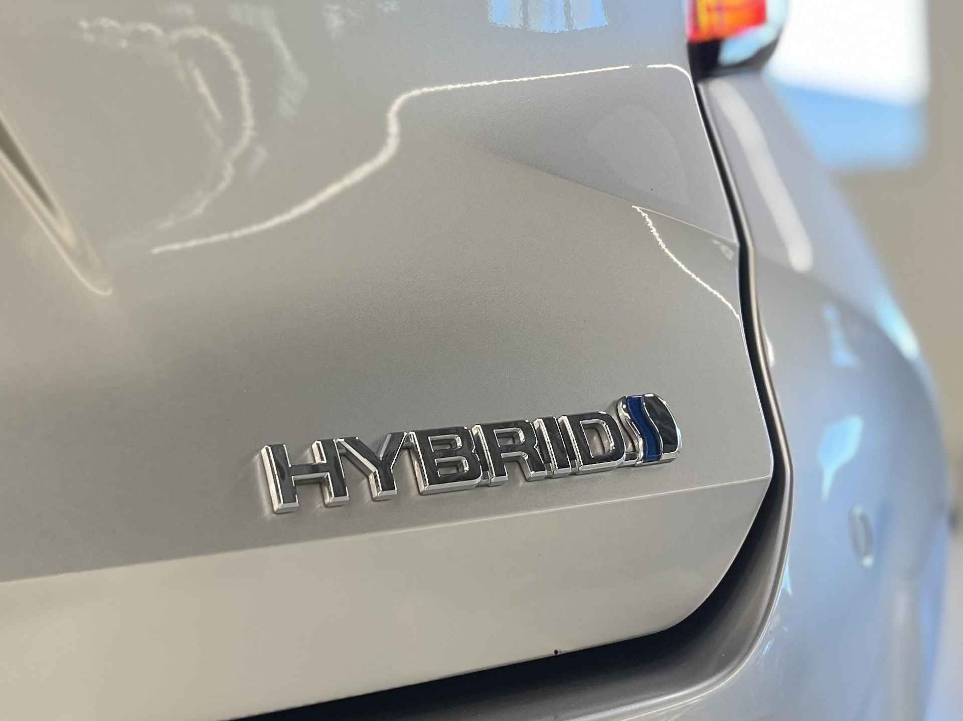 Toyota Corolla Touring Sports 1.8 Hybrid Executive - 23/37