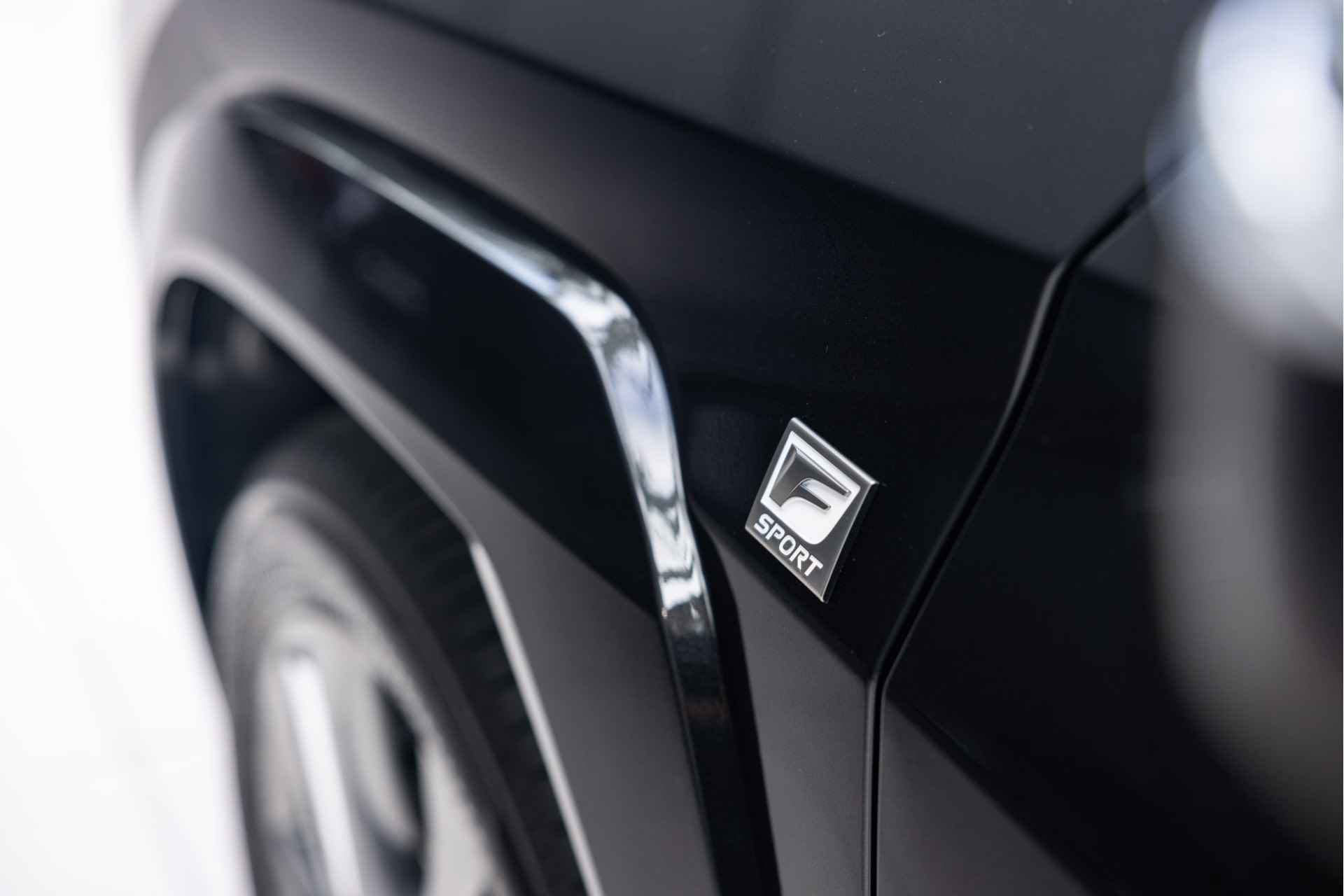 Lexus UX 250h F Sport Line | Direct leverbaar | Actieprijs | Full-Option | - 44/46