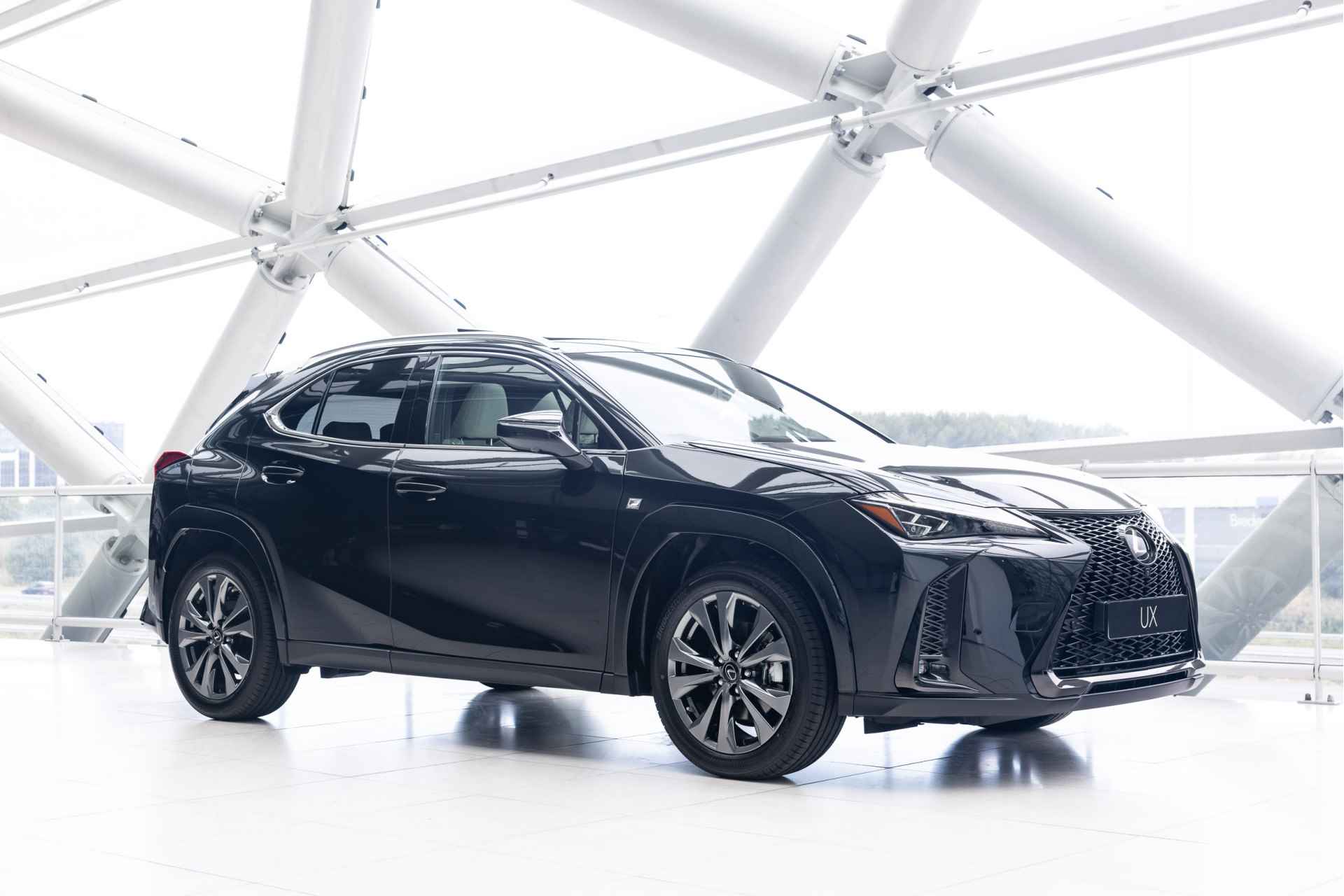 Lexus UX 250h F Sport Line  | Full-Option | Schuif-kanteldak | Mark Levinson | - 8/51