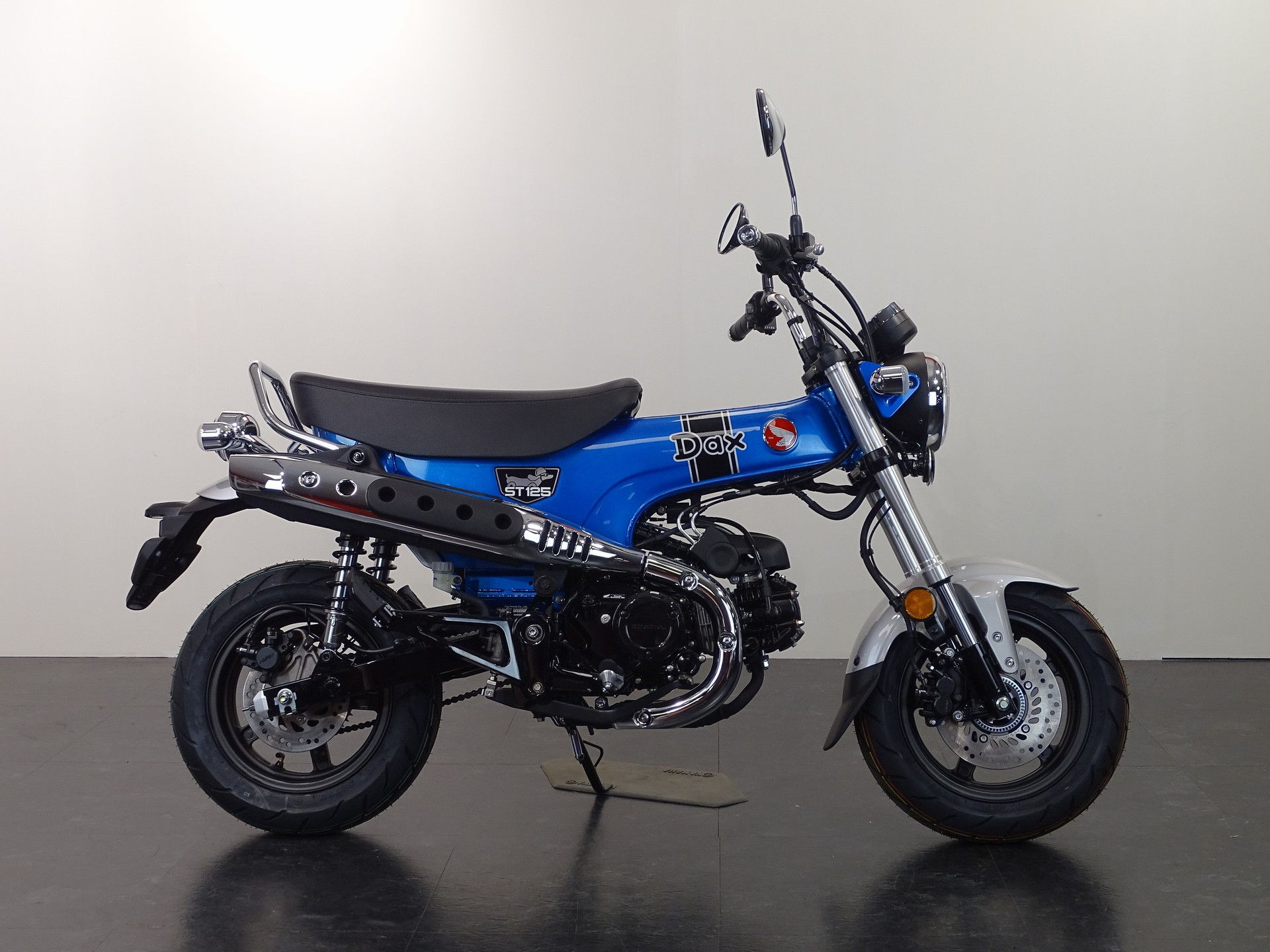 Honda DAX 125