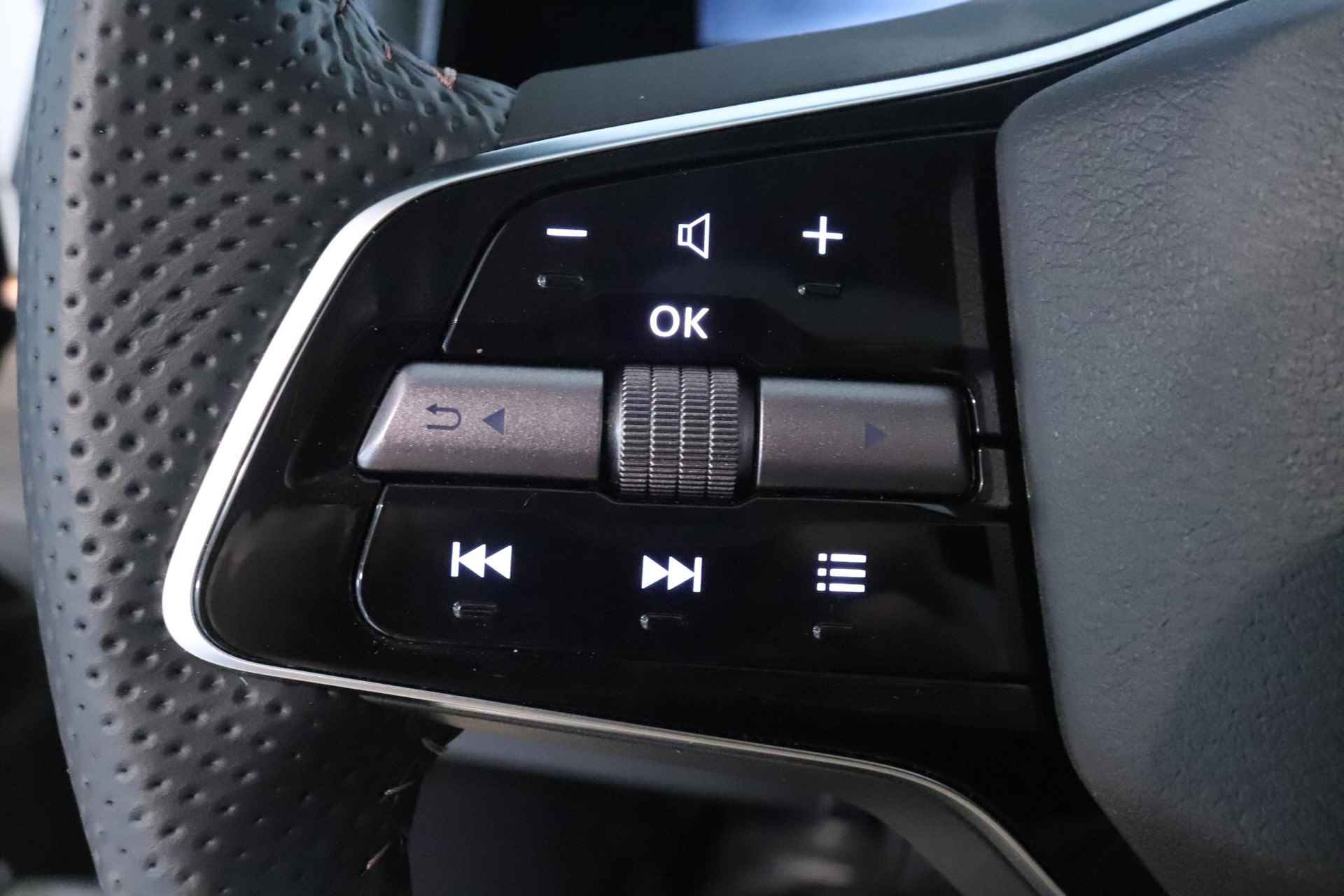 Nissan Ariya 91 kWh Evolve Clima Navi Open Dak 20"LMV Nappa Leder Stoelverw Adapt Cruise BleuTooth Apple Carplay LED PDC v+a 360 Camera 100% ELEKTRISCH - 18/27