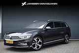 Volkswagen Passat Variant 1.5 TSI Elegance Business R AUT / Trekhaak / Stoelverwarming / LED / Camera