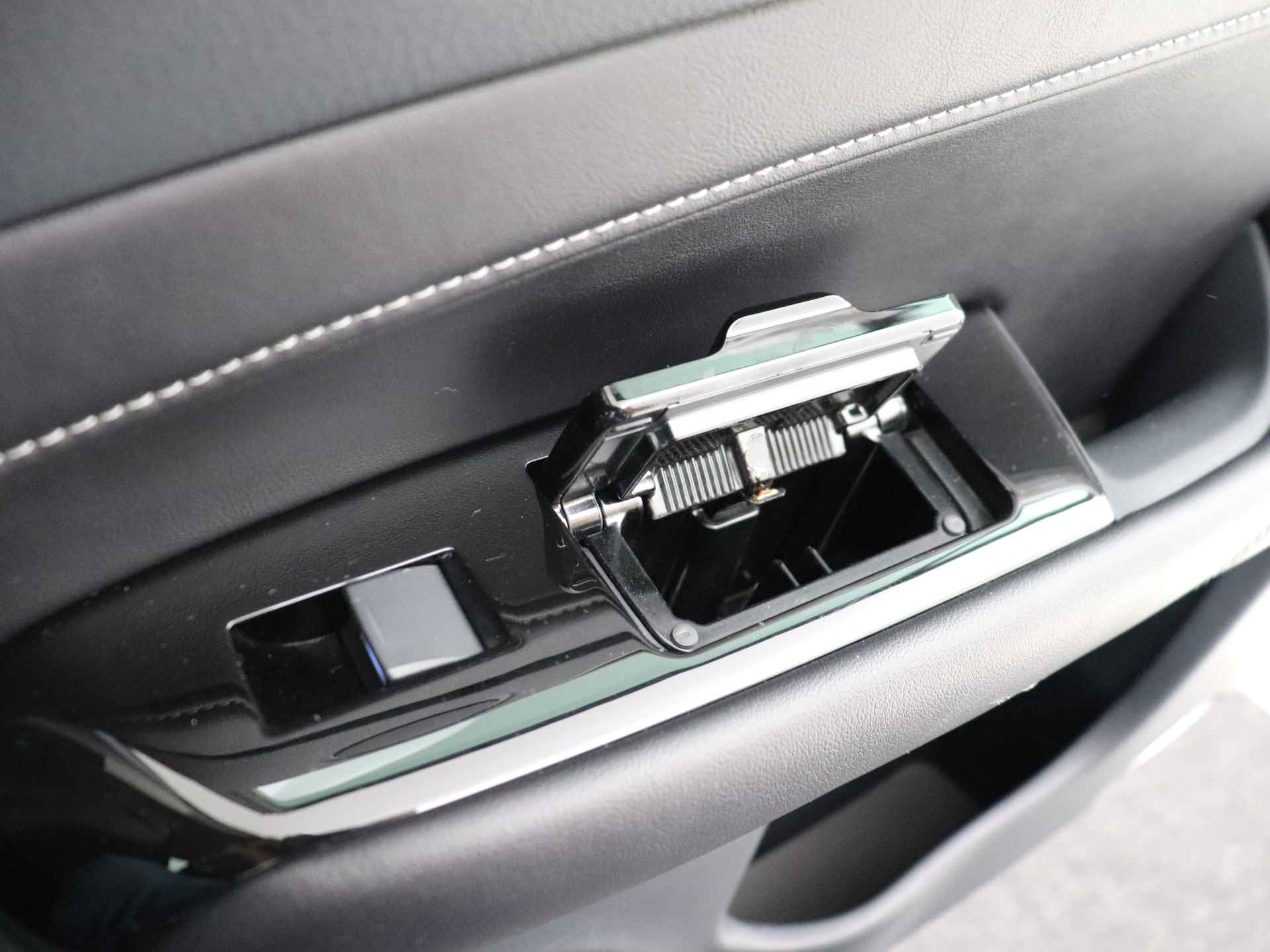 Lexus GS 450h 20th Anniversary | Premium Navigatie | Stoelverwarming en -ventilatie | Leder | - 28/42