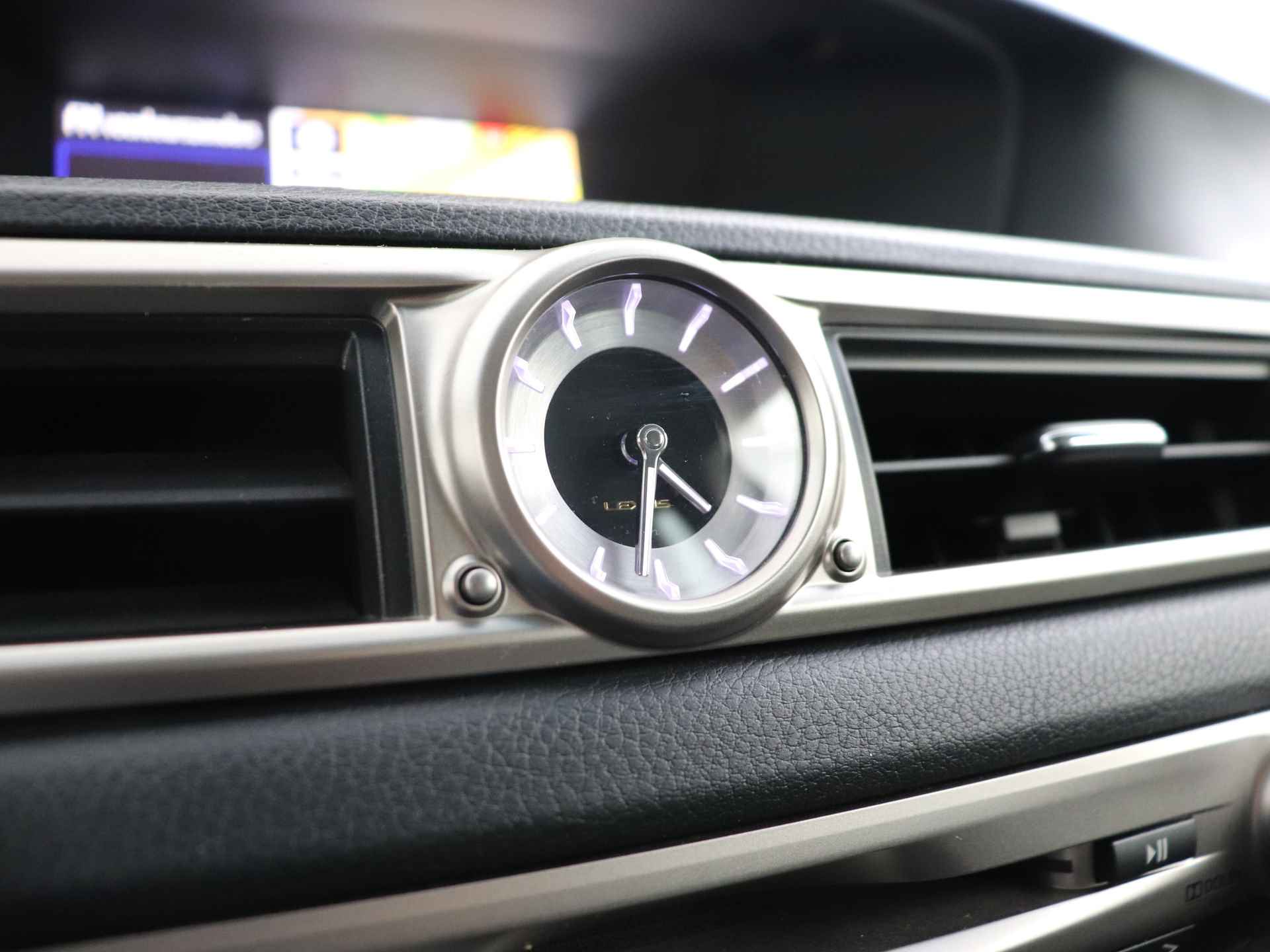 Lexus GS 450h 20th Anniversary | Premium Navigatie | Stoelverwarming en -ventilatie | Leder | - 32/42