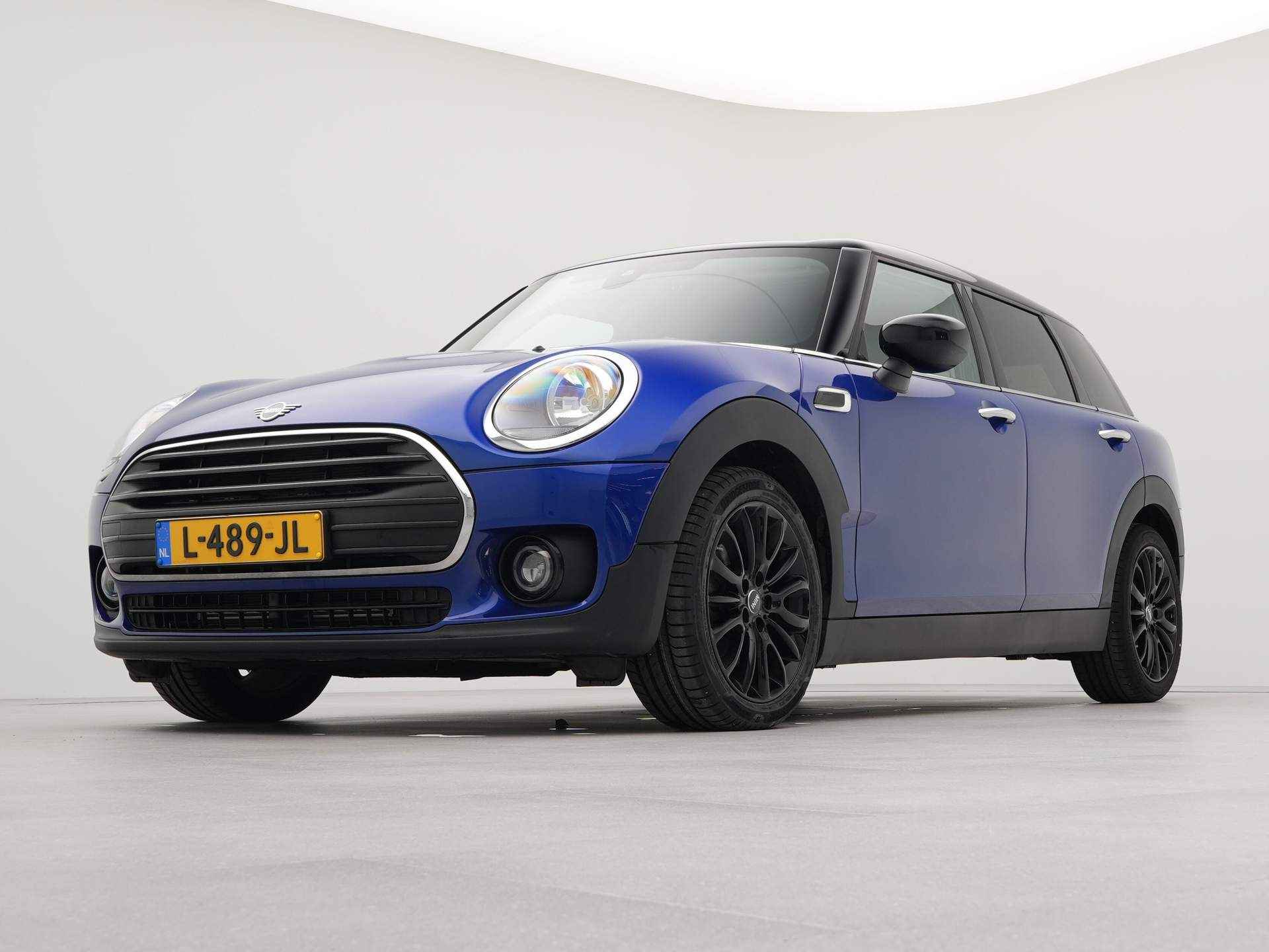 MINI Clubman 1.5 Cooper Business Edition | Navigatie | Airco | Bluetooth | Automaat | Extra getint glas | PDC | - 10/73