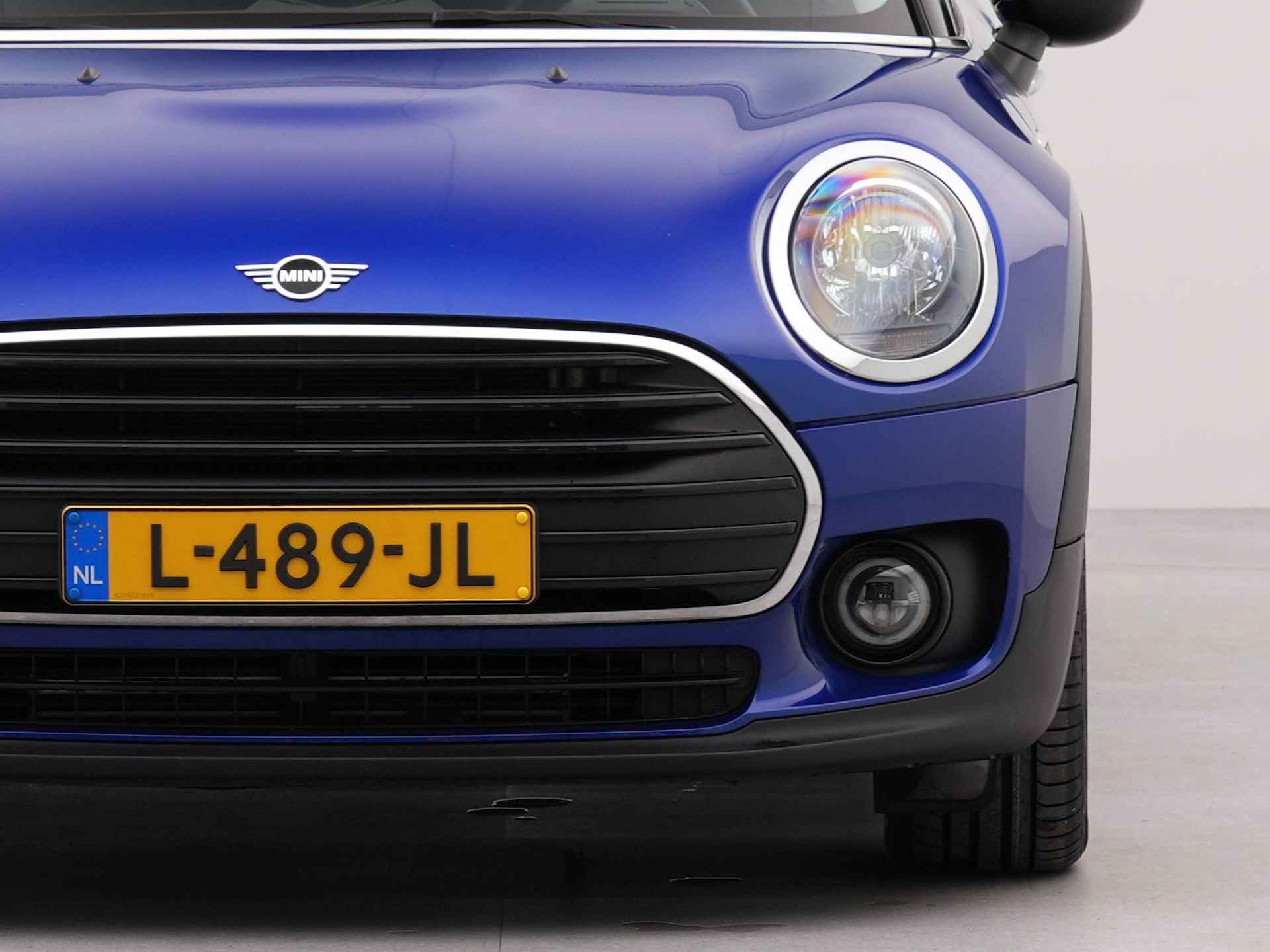 MINI Clubman 1.5 Cooper Business Edition | Navigatie | Airco | Bluetooth | Automaat | Extra getint glas | PDC | - 30/73