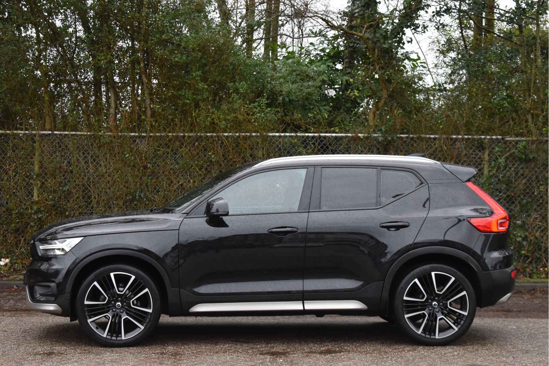 Volvo XC40 1.5 T2 Business Pro Climate Pack | NL-Auto | Nappaleder | Carplay | Camera | Keyless | Grill R-Design| 21" | NAP - 26/59