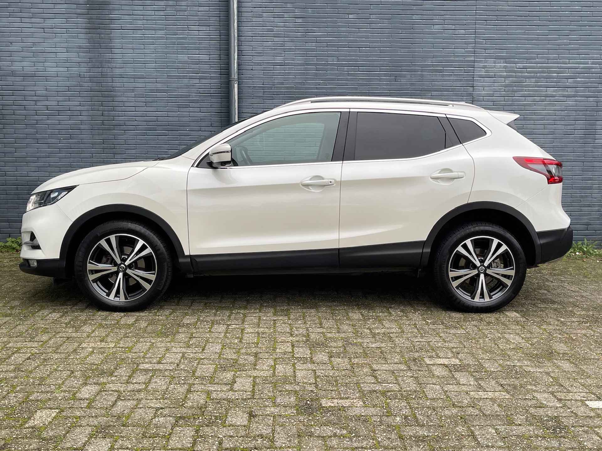 NISSAN Qashqai 1.3 DIG-T 160pk Automaat N-Connecta | Panoramisch Dak | Navigatie & Carplay | 360 Parkeer Camera | Cruisecontrol | Voorraam & Stoelverwarming | - 13/33