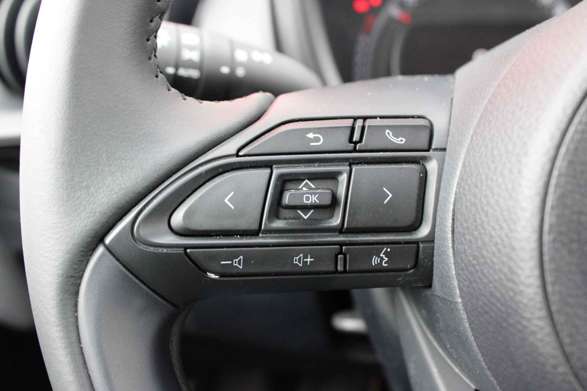 Toyota Aygo X 1.0 VVT-i MT play 5 deurs - 17/33