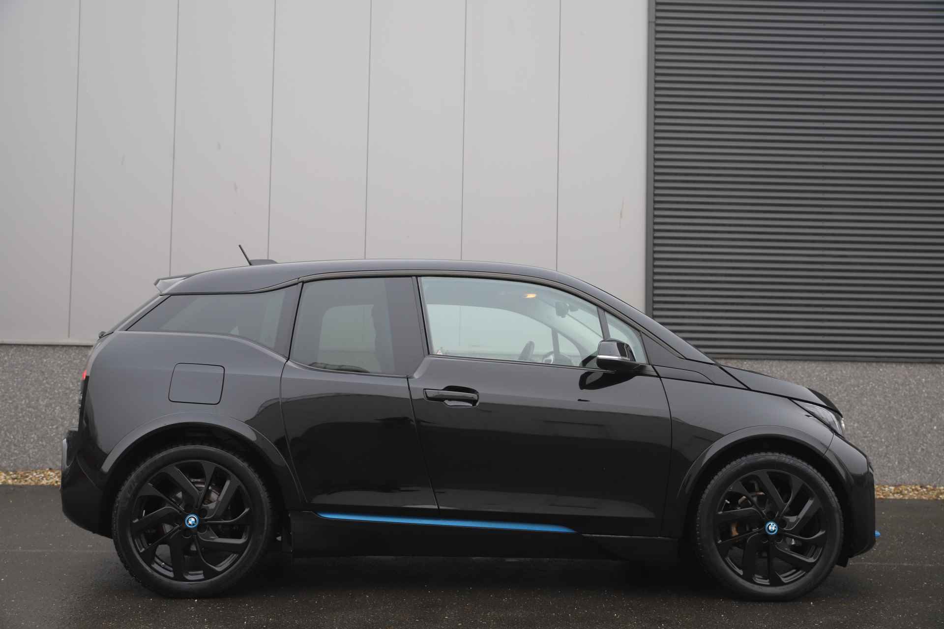 BMW i3 S 184pk Executive Edition 120Ah 42 kWh Warmtepomp/Camera - 10/39