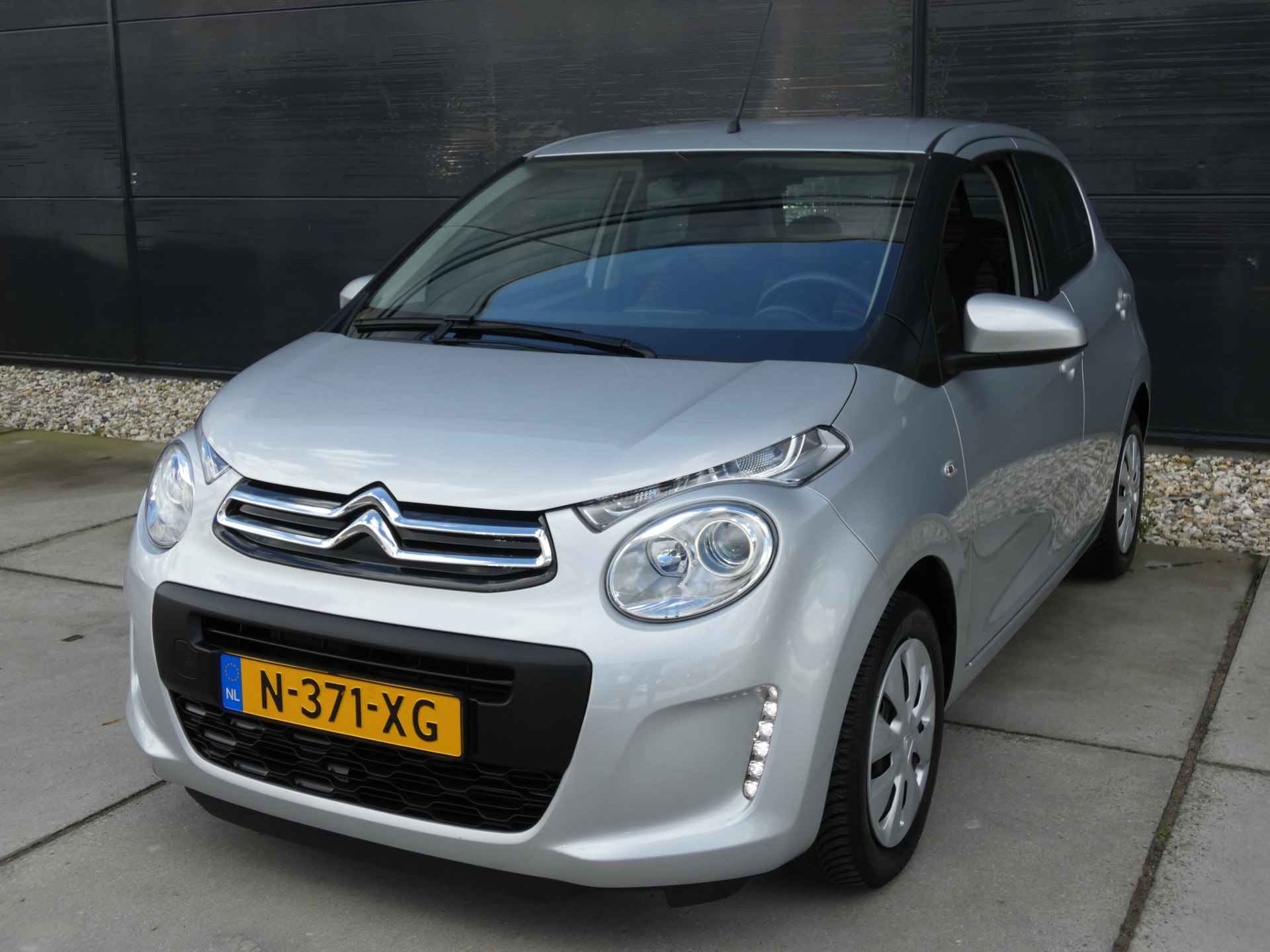 Citroën C1 1.0 VTi Feel | Pack Techno | Multimediascherm | Achteruitrijcamera - 7/47