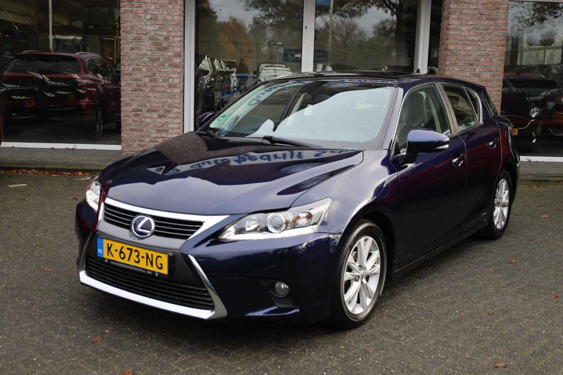 Lexus CT 200h Executive CAMERA LEER PANO TREKHAAK-AFN NAVI 2xPDC STOELVERWARMING - 45/58