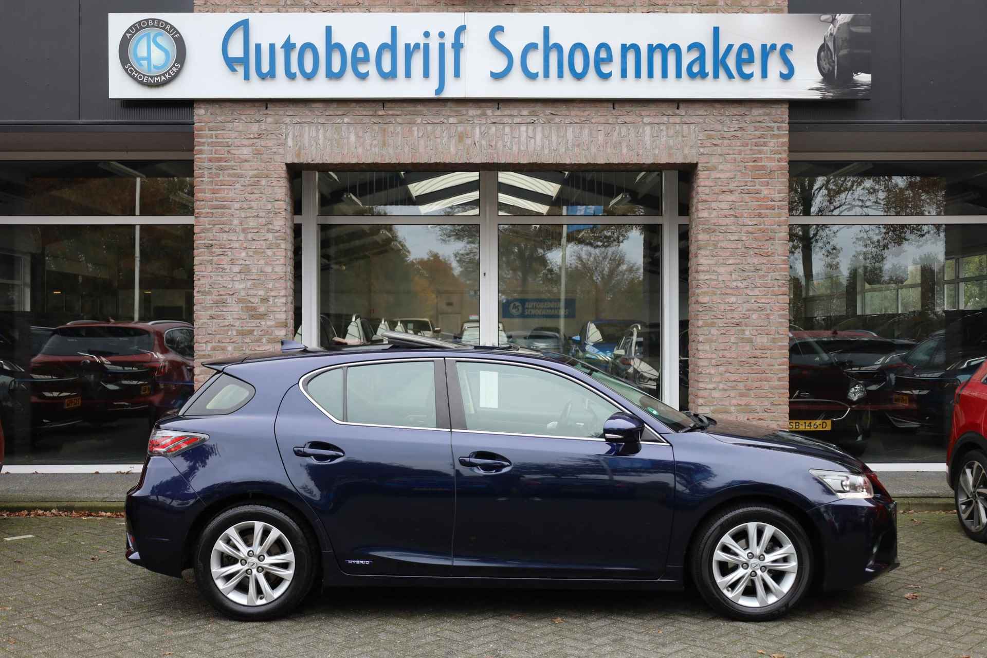 Lexus CT 200h Executive CAMERA LEER PANO TREKHAAK-AFN NAVI 2xPDC STOELVERWARMING - 53/58