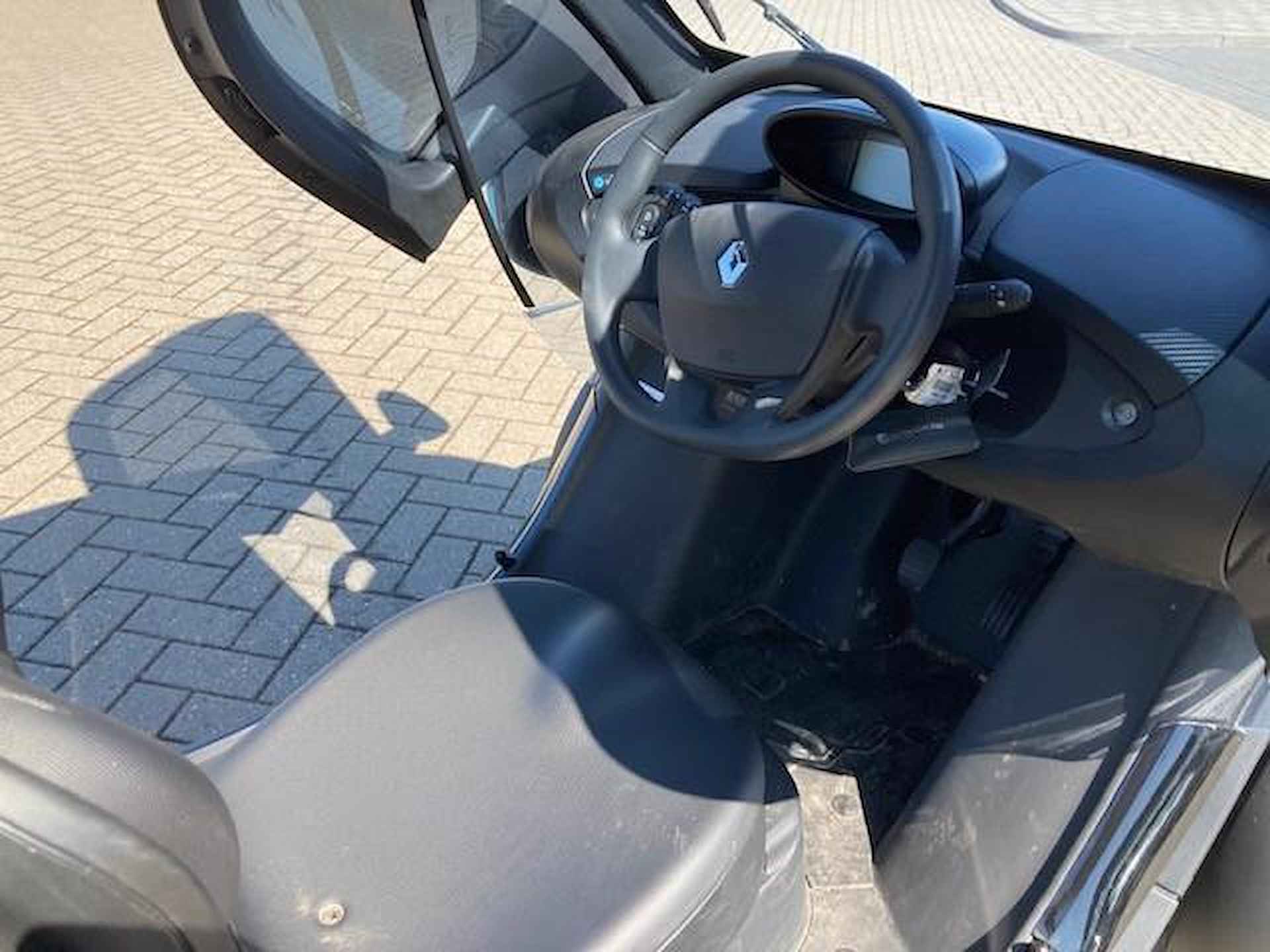 Renault Twizy Intense | incl. batterij | parkeersensoren achter | 45 KM | - 18/24