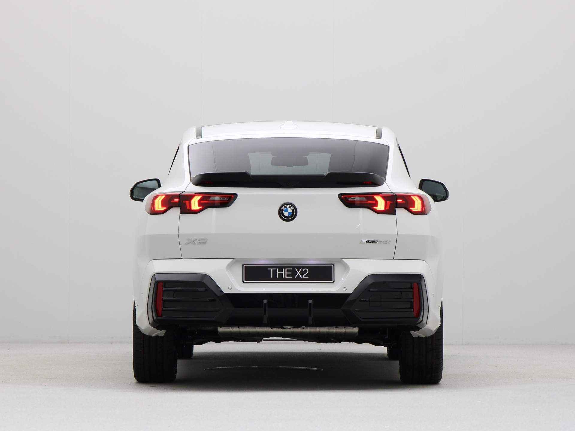 BMW X2 sDrive20i Launch Edition - 7/25