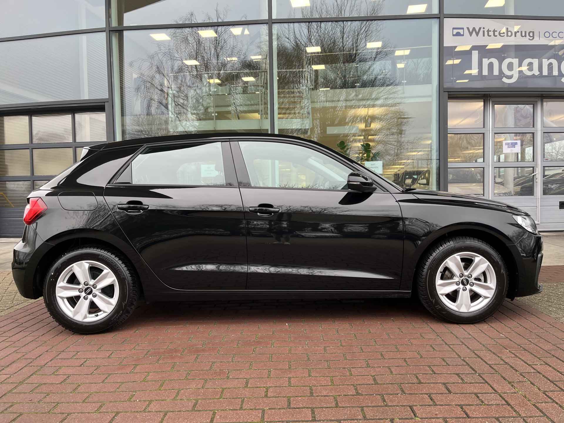 Audi A1 Sportback 25 TFSI Pro Line Metallic/ Airco/ APP Connect/  15 lmv - 9/25