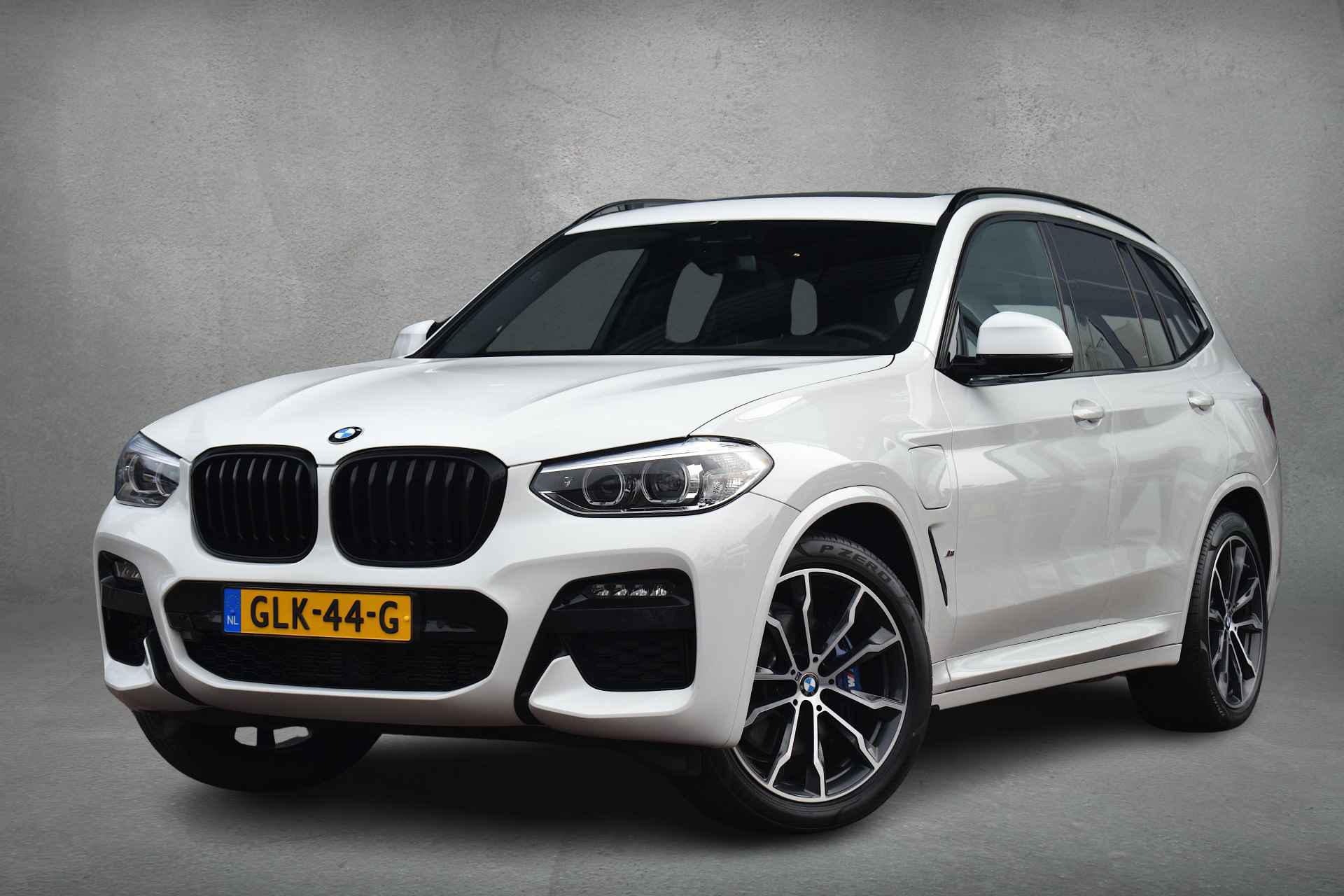 BMW X3 xDrive30e Executive Shadowline | M-Sport | Pano | HUD | Virtual | Stuur- en Stoelverw. - 44/44