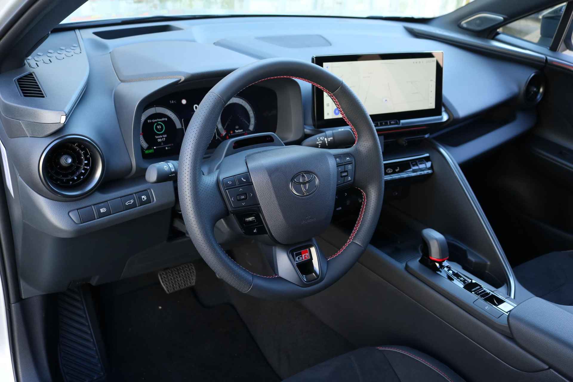 Toyota C-HR Hybrid 200 GR SPORT Première Edition, 4500,- ACTIE , NIEUW DIRECT LEVERBAAR! - 13/51
