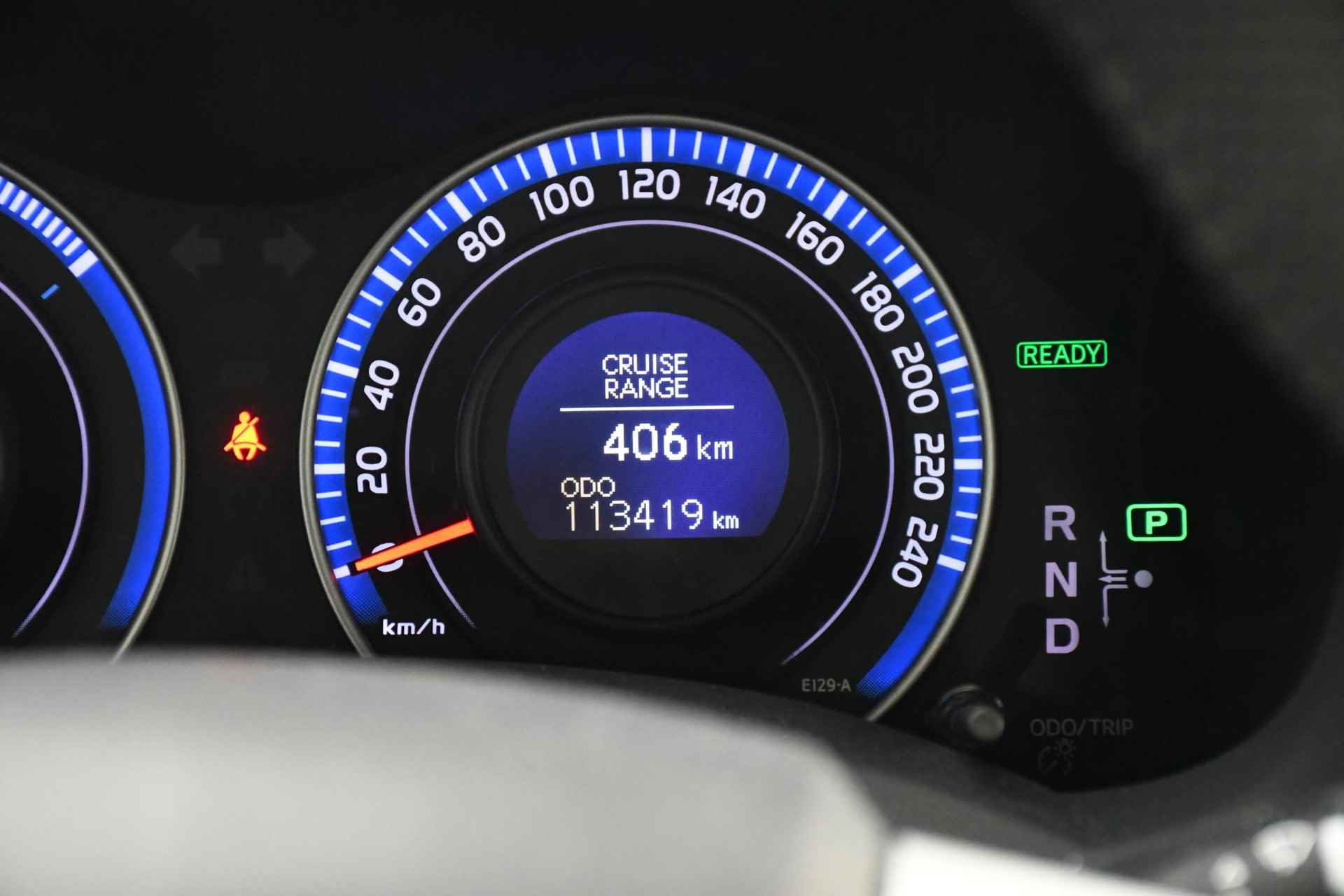 Toyota Auris 1.8 Full Hybrid Executive NAVIGATIE/ LM 17 INCH - 19/28