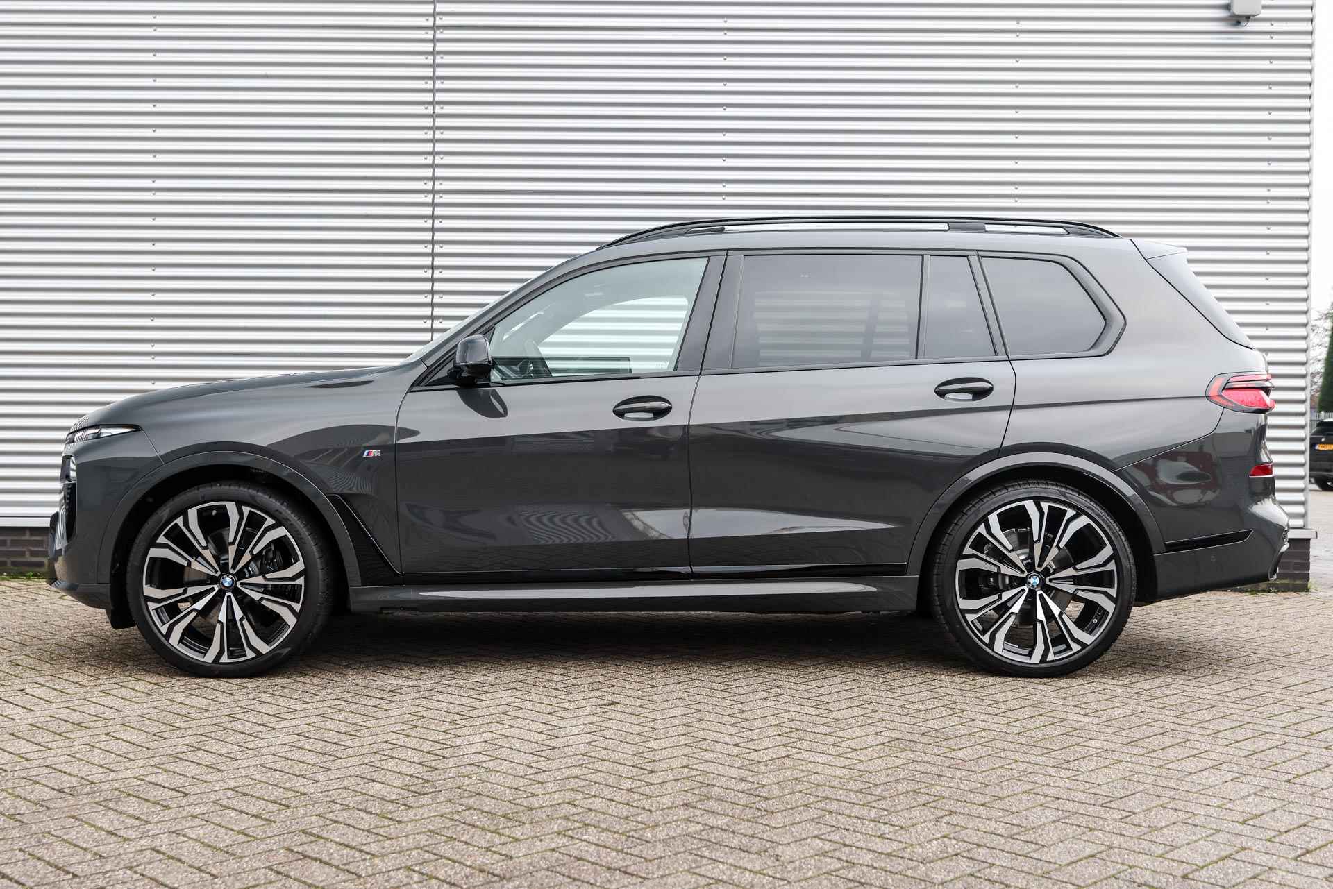 BMW X7 xDrive40i M Sport High Executive Automaat / Panoramadak Sky Lounge / Trekhaak / Active Steering / Massagefunctie / Bowers & Wilkins / Driving Assistant Professional / Gesture Control - 26/40