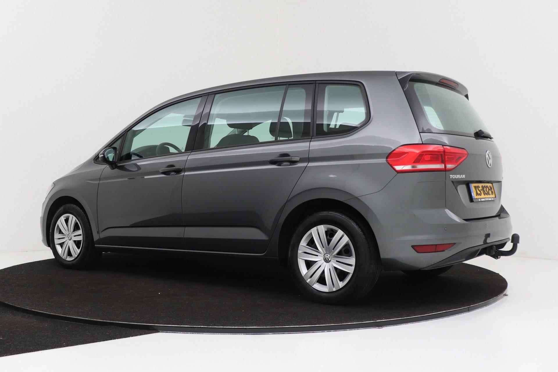 Volkswagen Touran 1.2 TSI Comfortline 7p | Trekhaak | CarPlay | Stoelverwarming | - 6/40