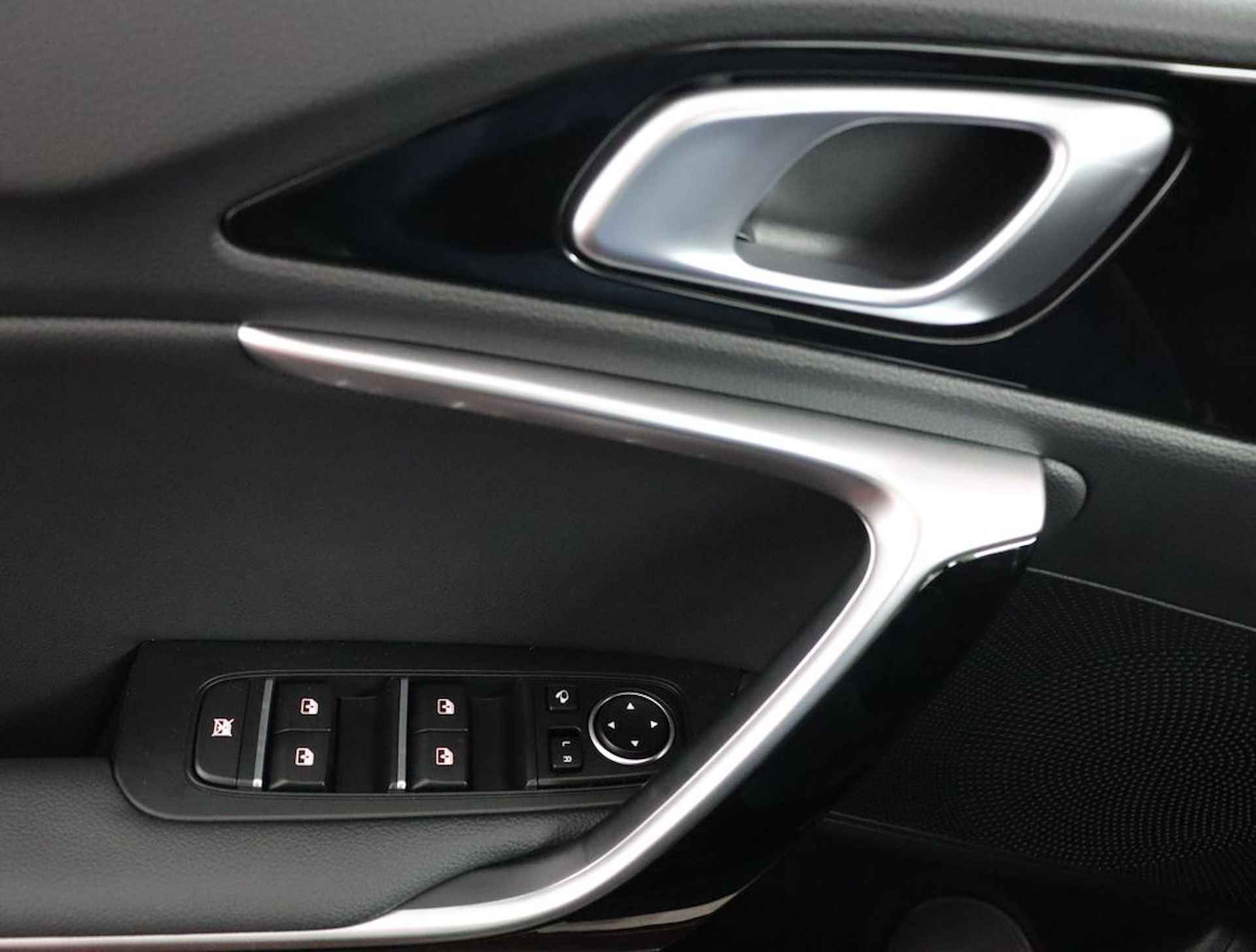 Kia Xceed 1.0 T-GDi GT-Line First Edition - Elektrisch glazen schuif-/kanteldak - Apple Carplay/Android Auto - Fabrieksgarantie tot 03-2030 - 19/74
