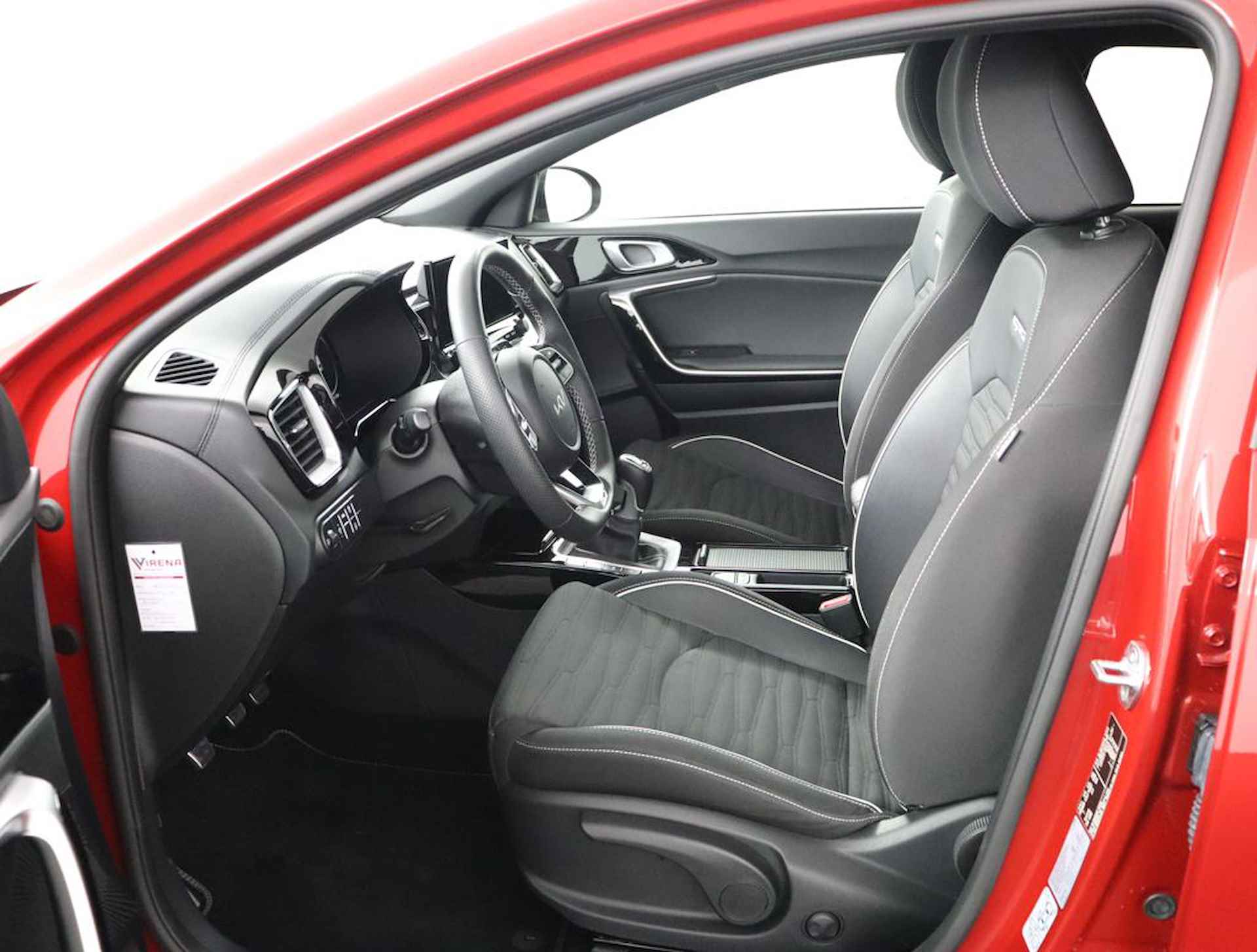 Kia Xceed 1.0 T-GDi GT-Line First Edition - Elektrisch glazen schuif-/kanteldak - Apple Carplay/Android Auto - Fabrieksgarantie tot 03-2030 - 46/74
