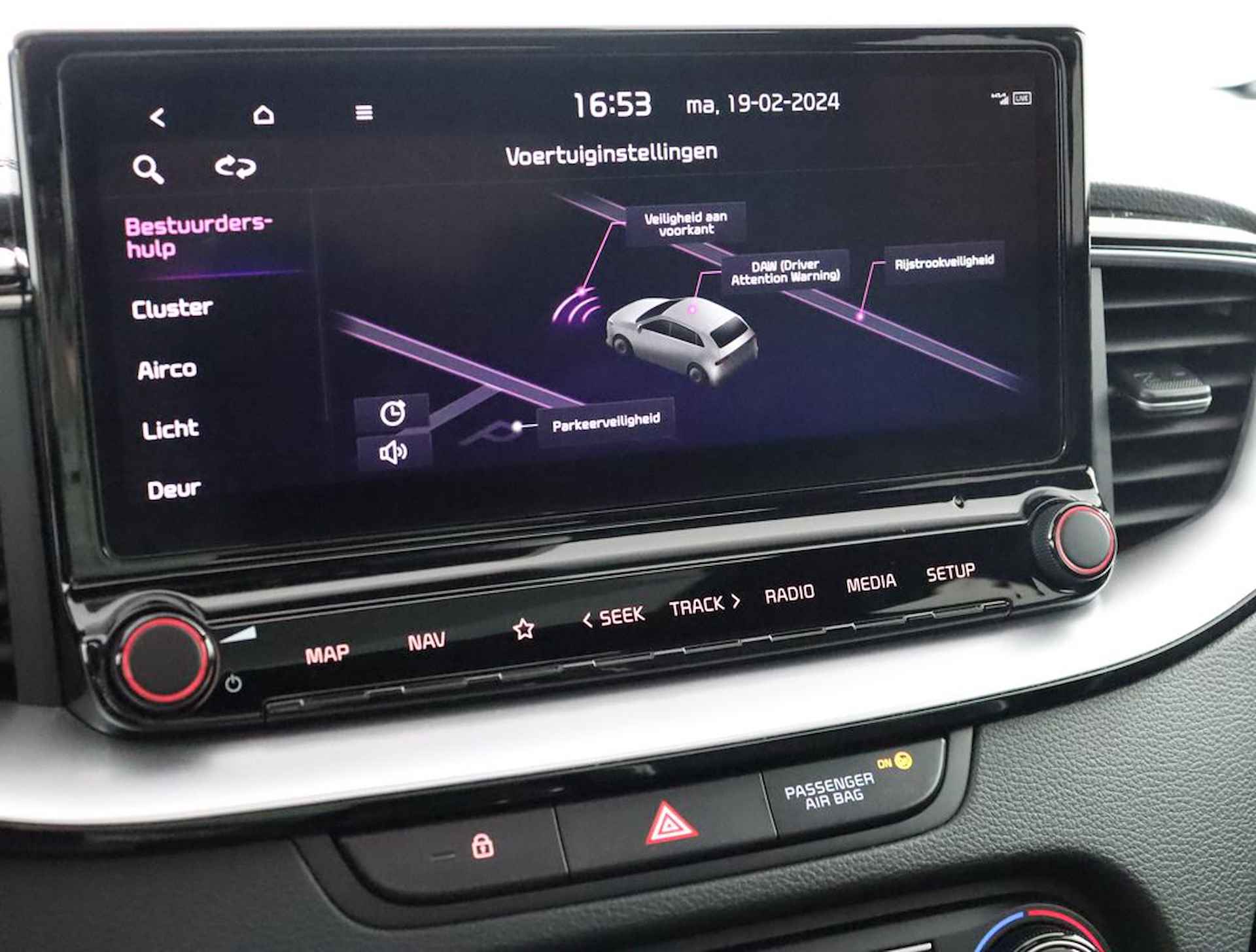 Kia Xceed 1.0 T-GDi GT-Line First Edition - Elektrisch glazen schuif-/kanteldak - Apple Carplay/Android Auto - Fabrieksgarantie tot 03-2030 - 62/74