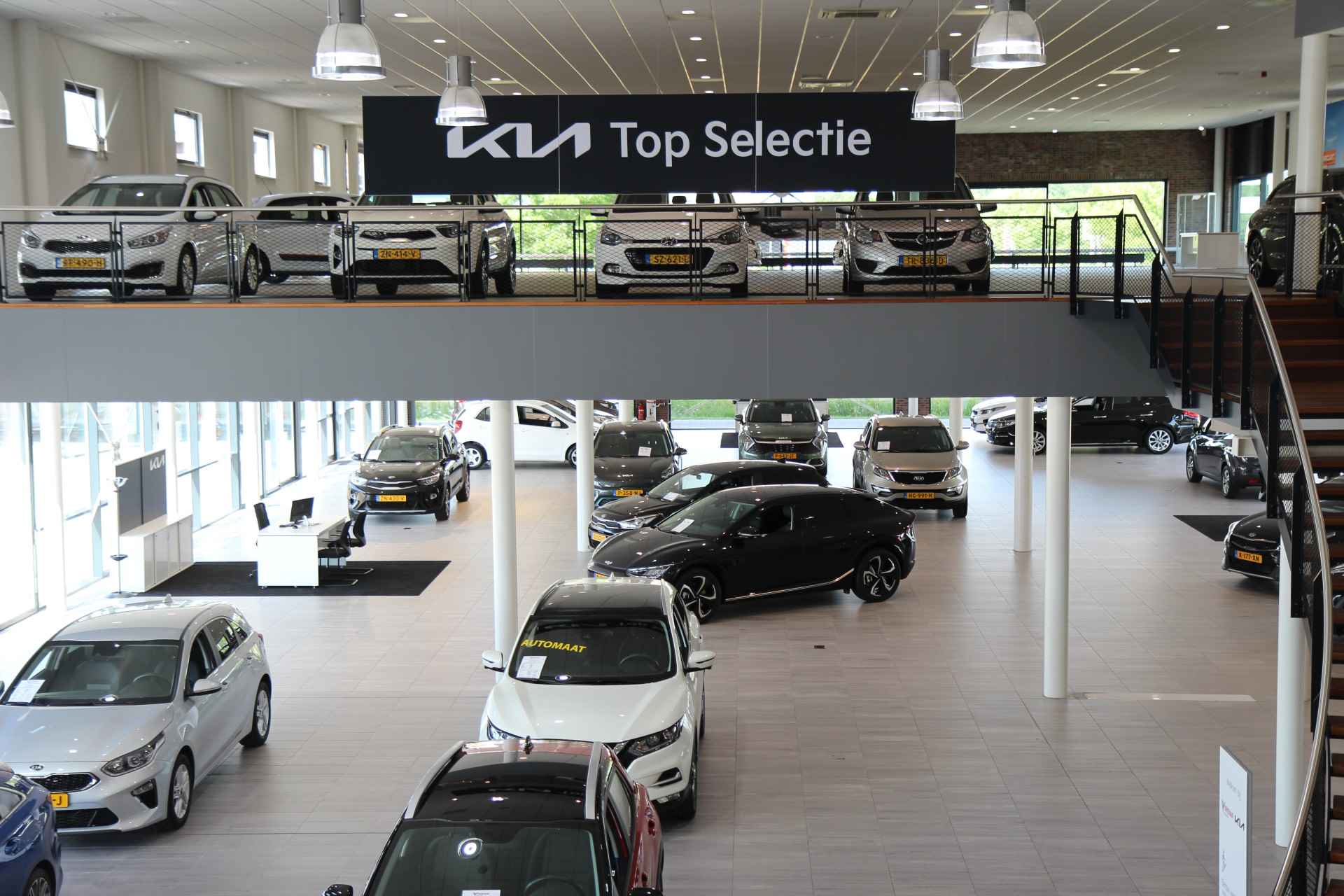 Kia Xceed 1.0 T-GDi GT-Line First Edition - Elektrisch glazen schuif-/kanteldak - Apple Carplay/Android Auto - Fabrieksgarantie tot 03-2030 - 70/74